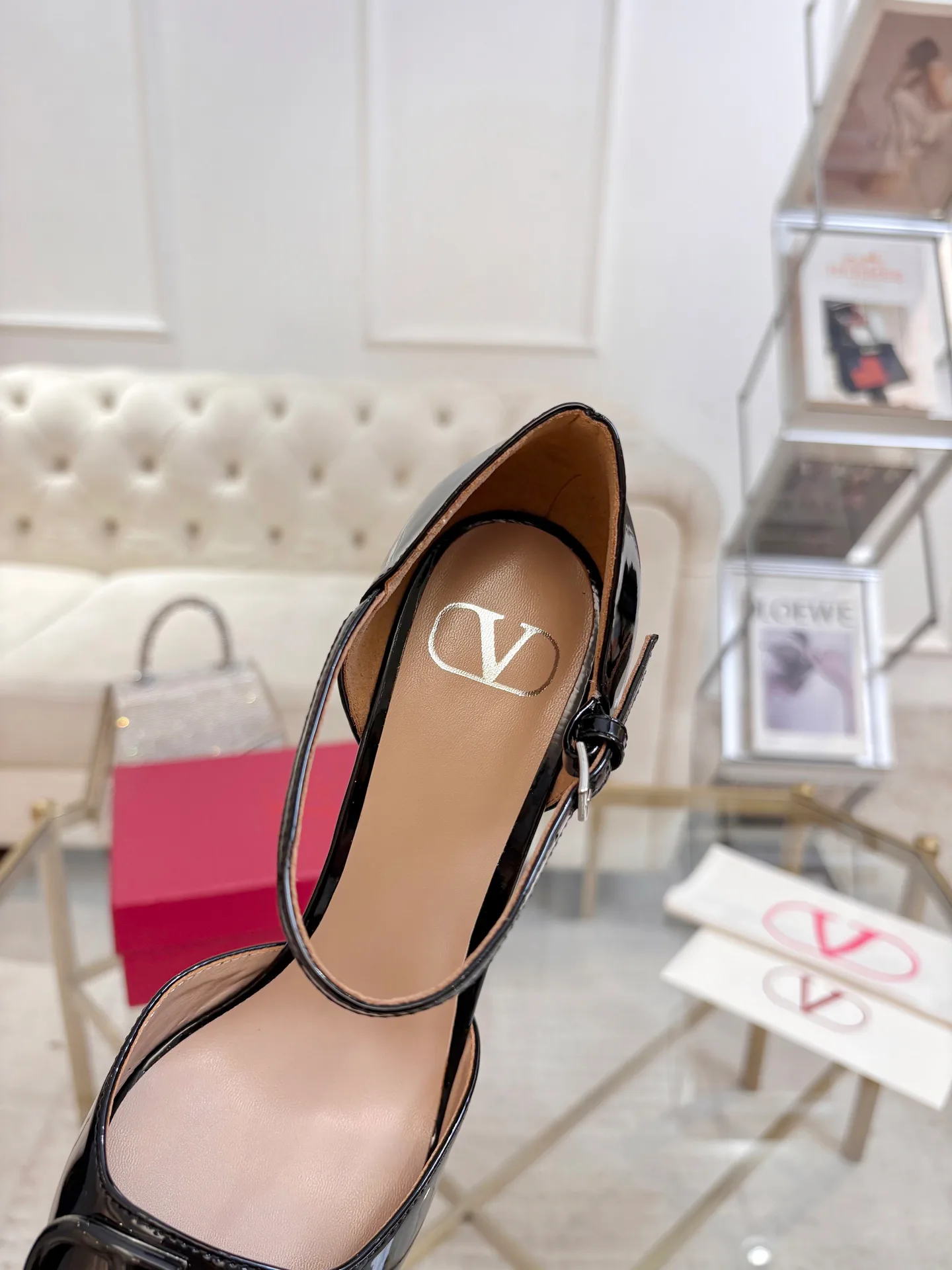Women's Open-Toe Sandals VALENTINO 17843933