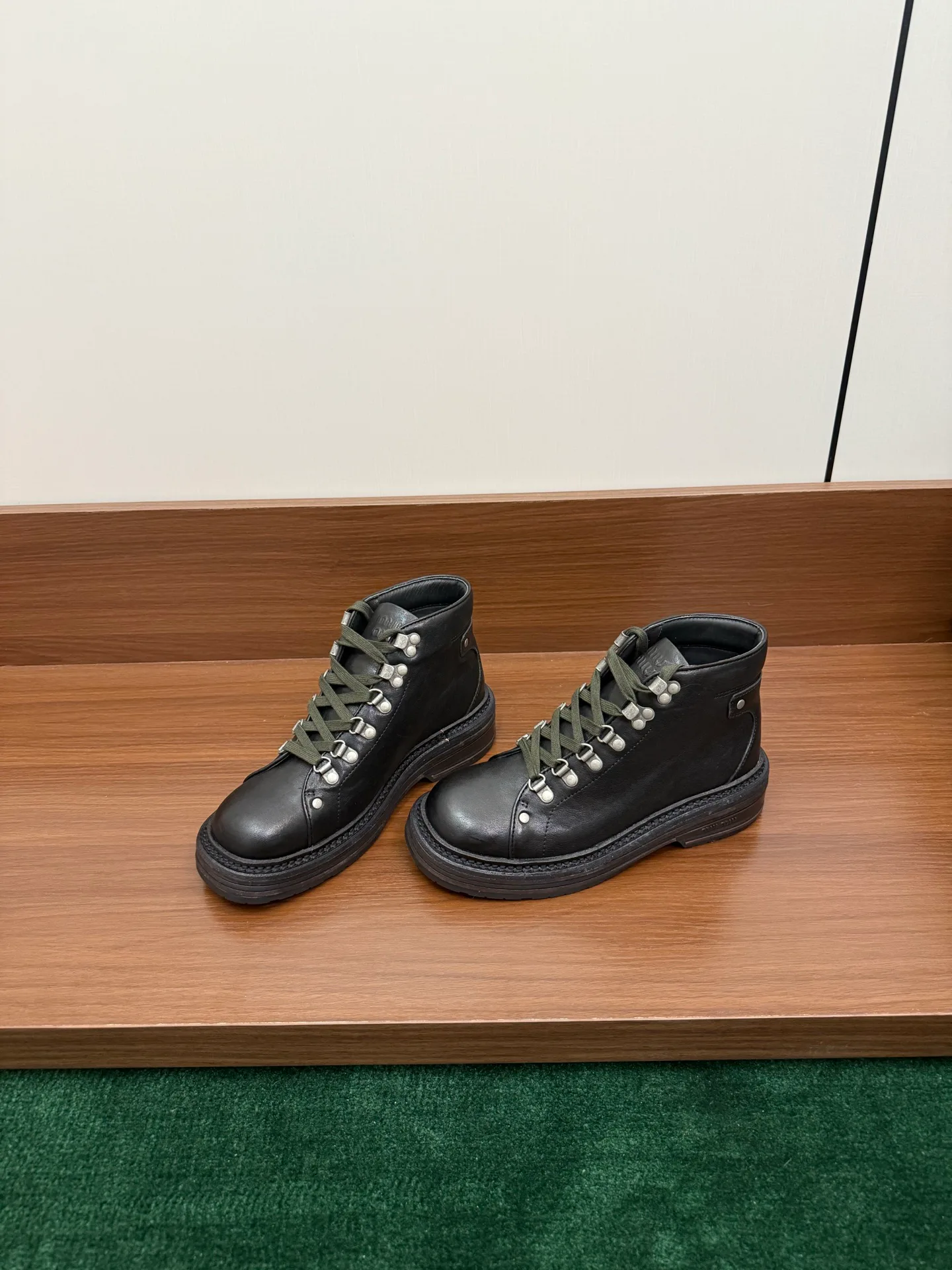 Women's Ankle Boots MIU MIU 18092564