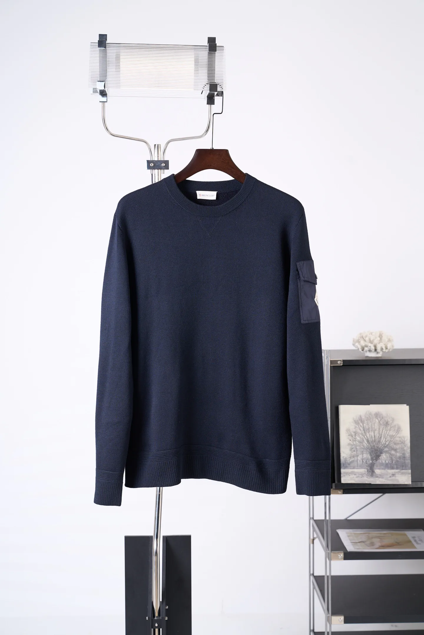 Men's Jumpers And Sweaters MONCLER 18178907
