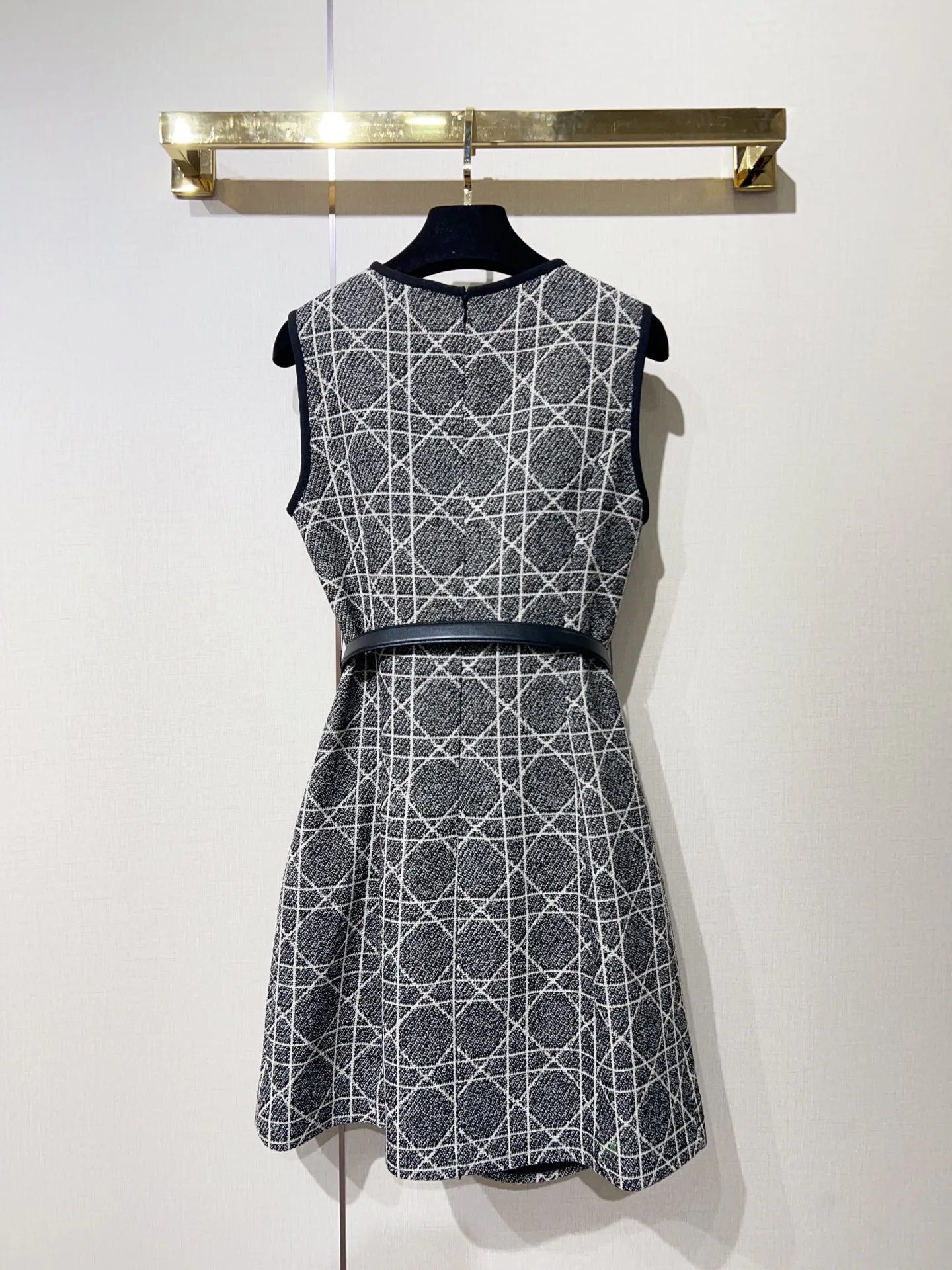Платья Женские Christian Dior 18557826