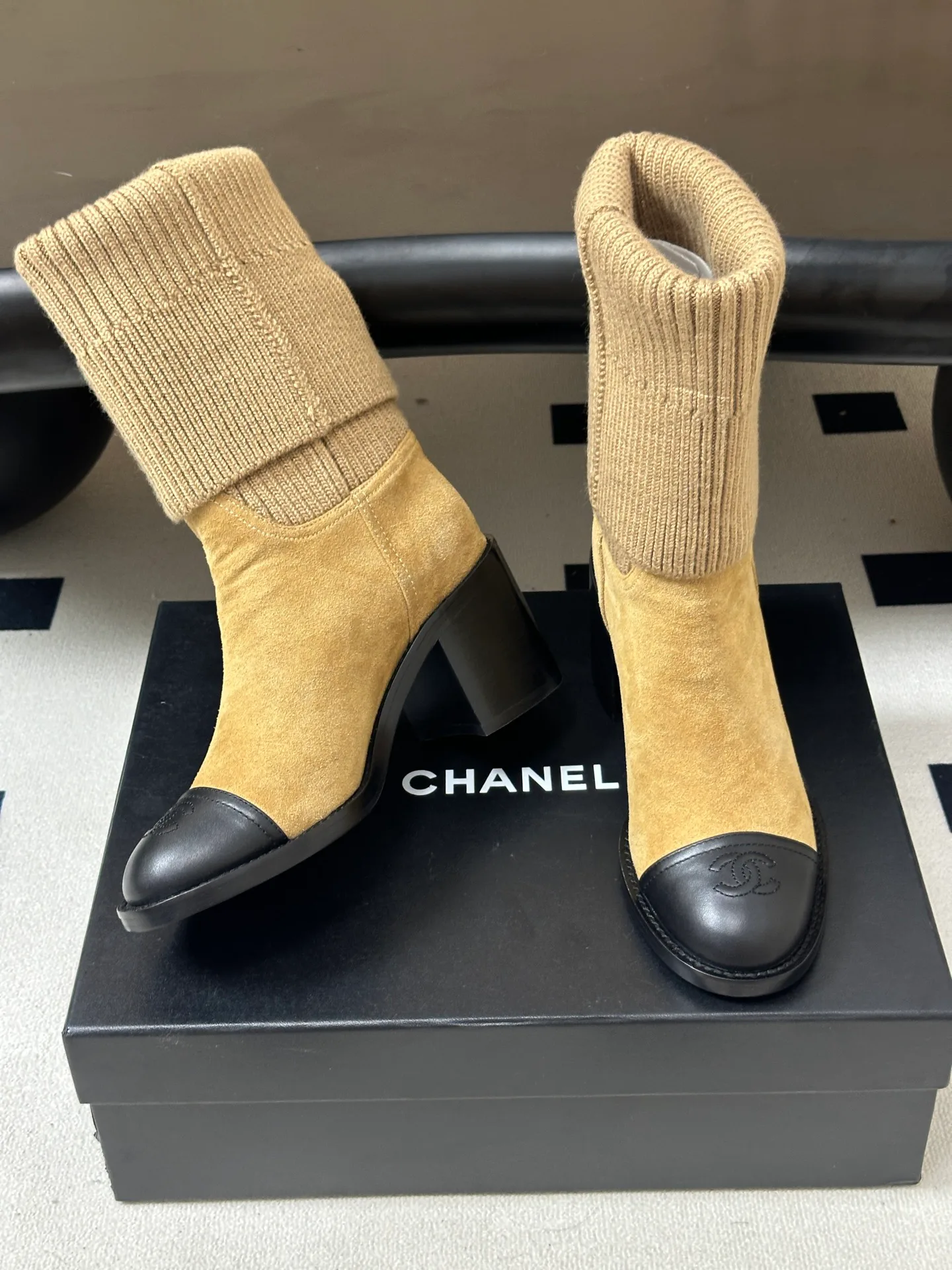 Women's Booties CHANEL 18049167