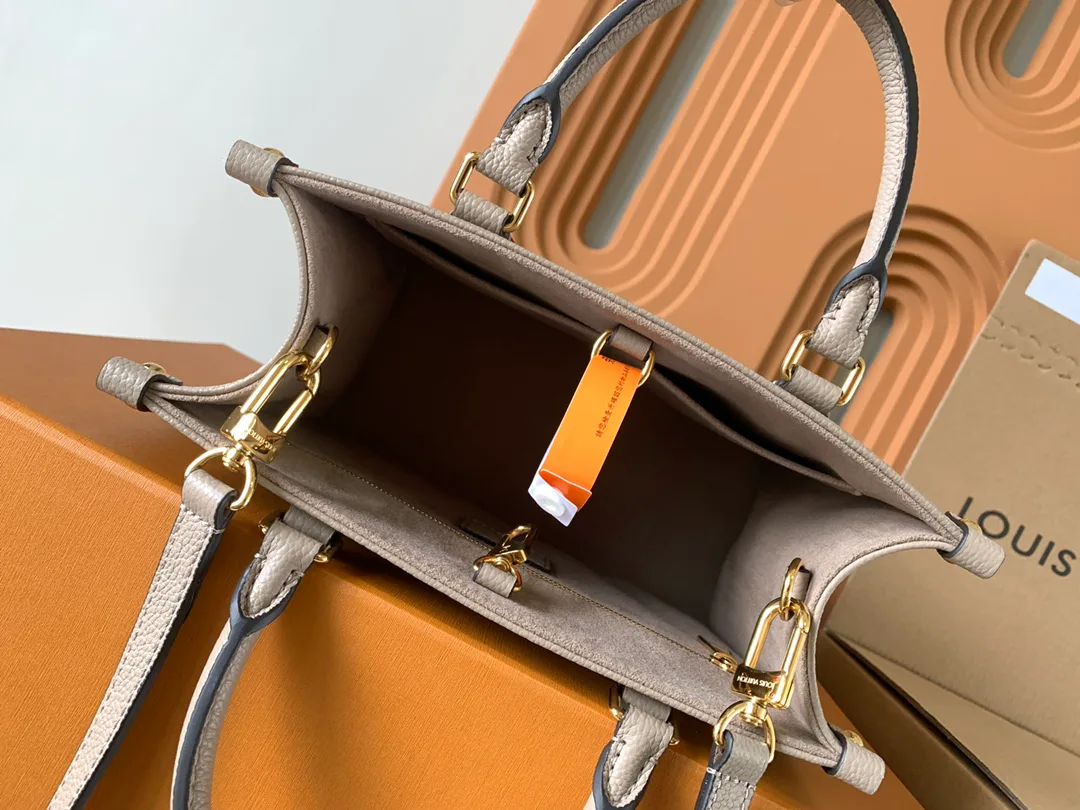 Women's Classic Handbags LOUIS VUITTON 18148137