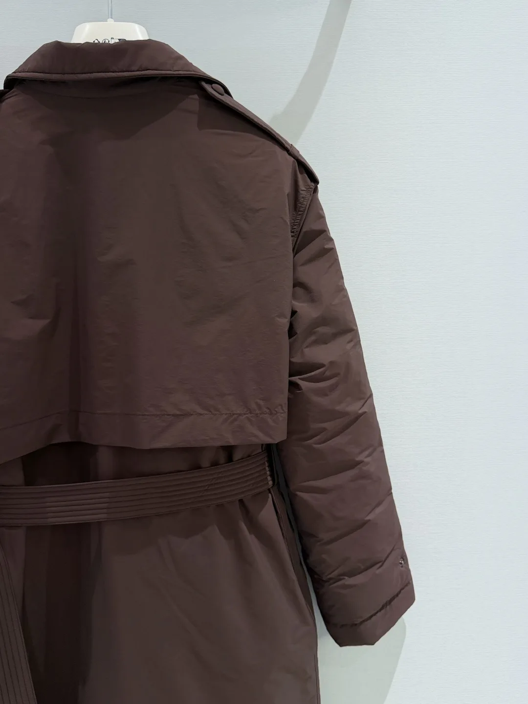 Women's Jackets And Down Jackets MONCLER 17906245