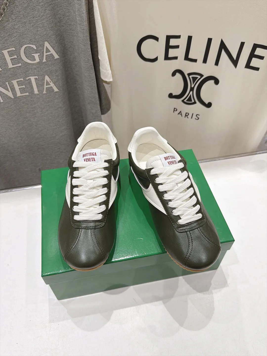 Women's Sneakers BOTTEGA VENETA 18534857