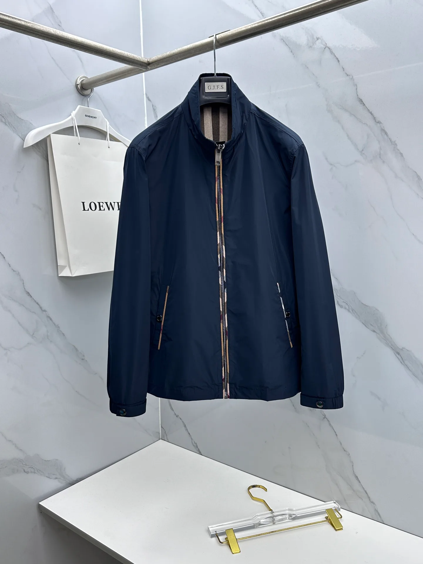 Men's Jackets And Down Jackets BURBERRY 18246769