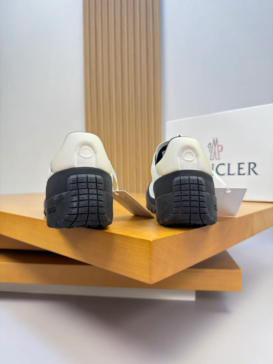 Men's Sneakers MONCLER 18142536