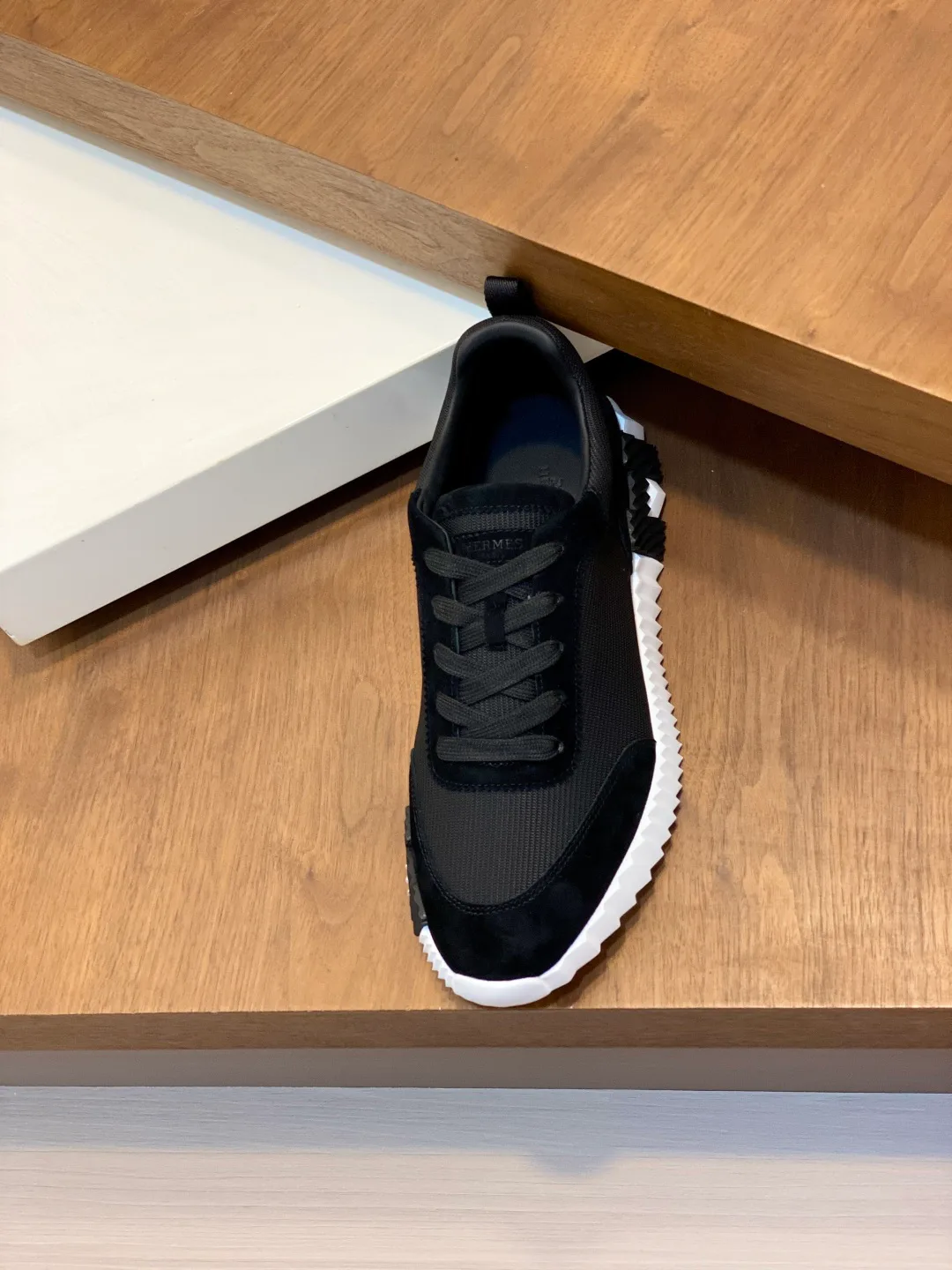 Men's Sneakers HERMES 18039715