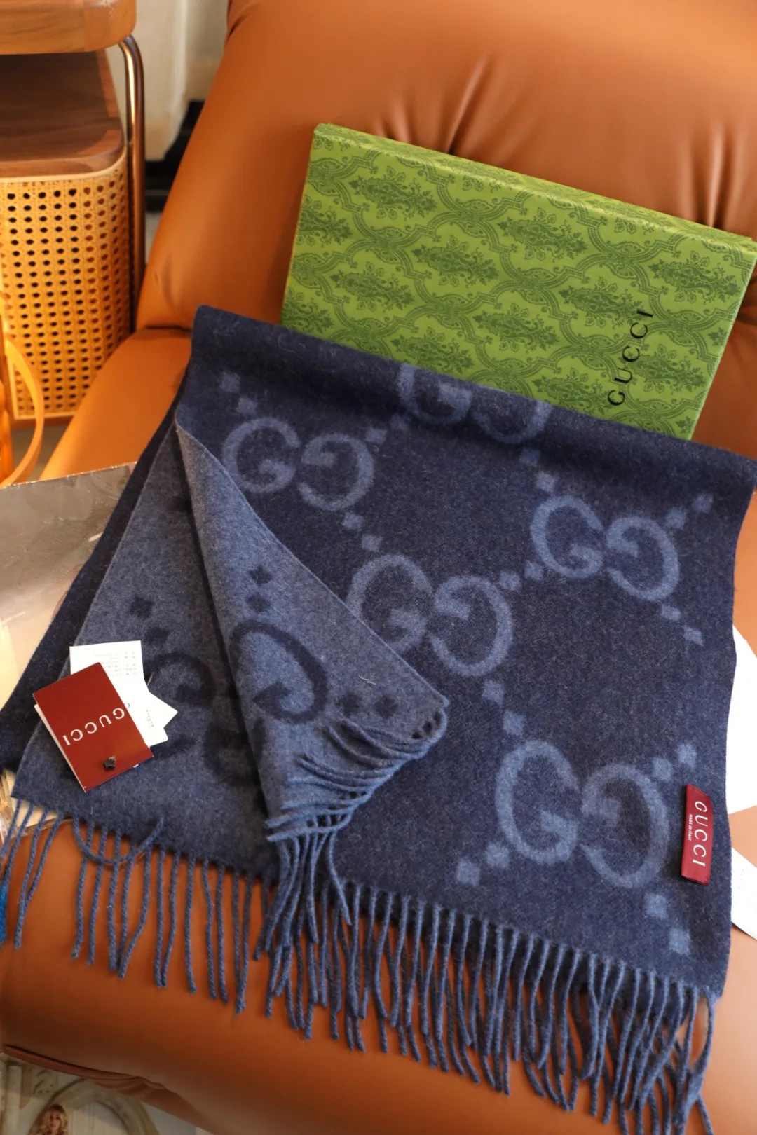 Scarves GUCCI 18265972