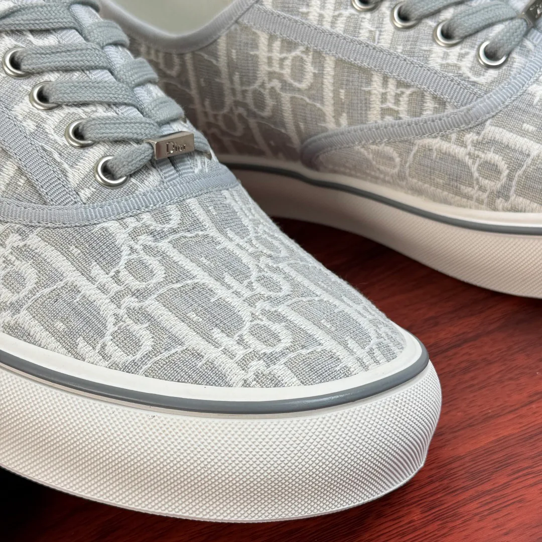Men's Sneakers CHRISTIAN DIOR 18100586