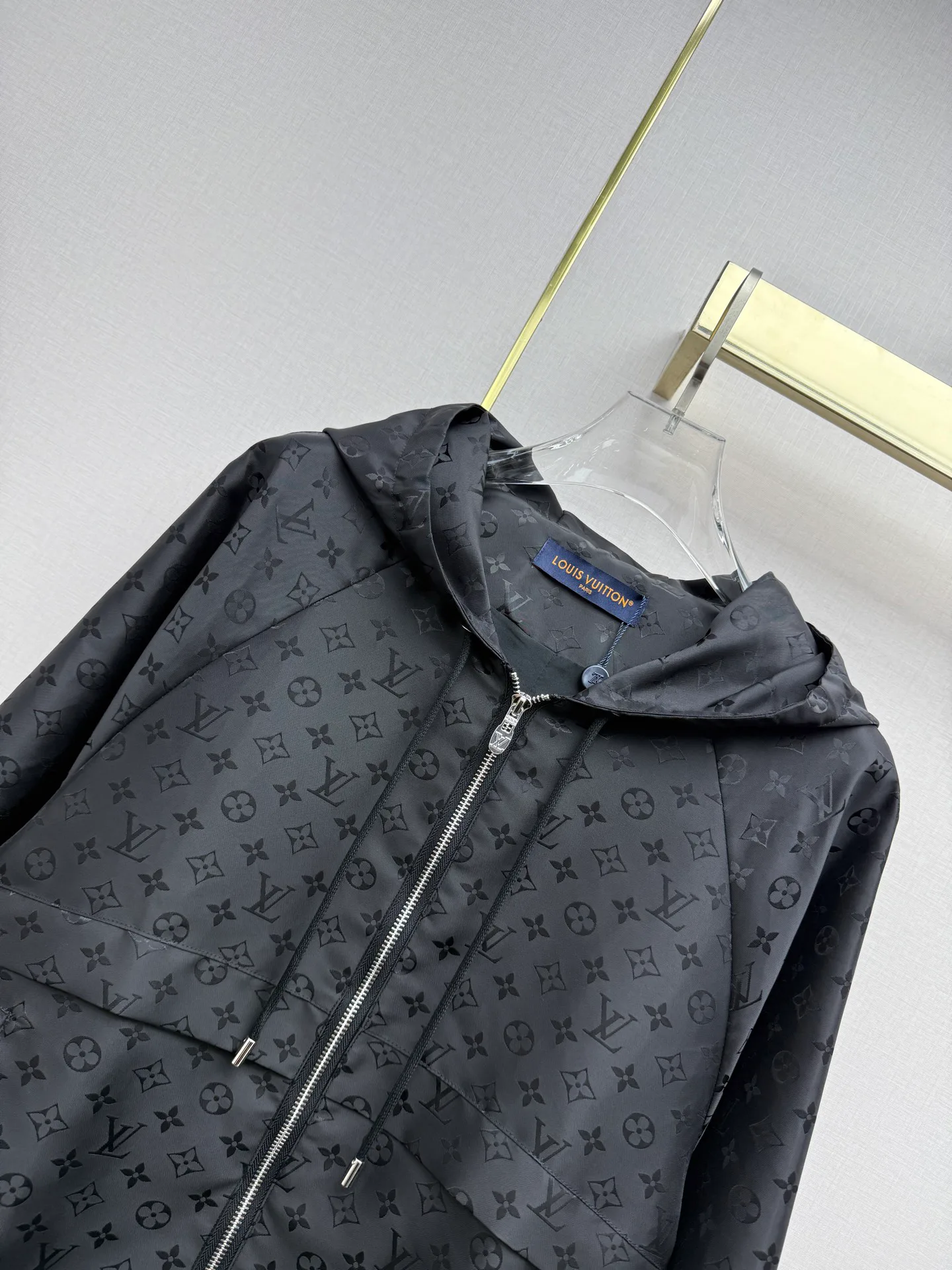 Women's Jackets And Down Jackets LOUIS VUITTON 17908353