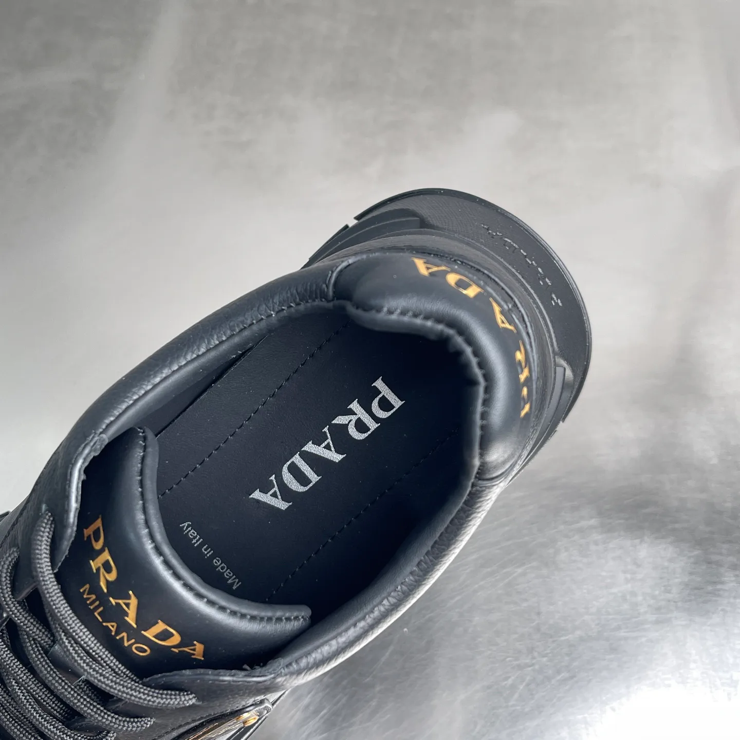 Men's Sneakers PRADA 18385662