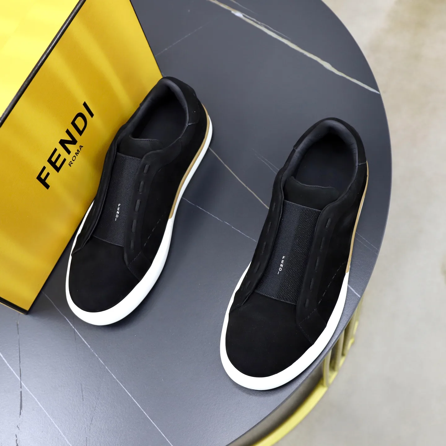 Men's Sneakers FENDI 18516266