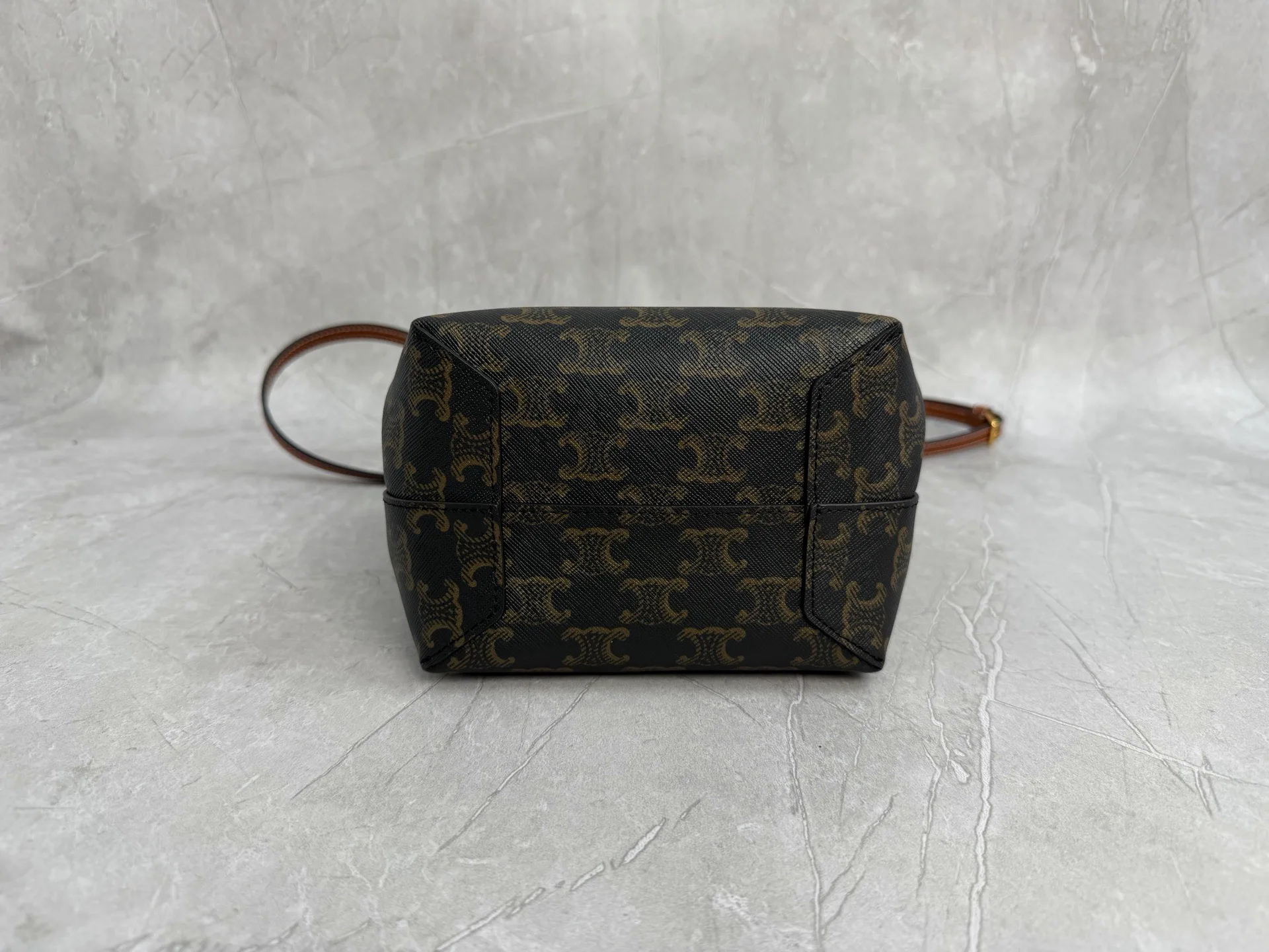Women's Classic Handbags CELINE 17806347