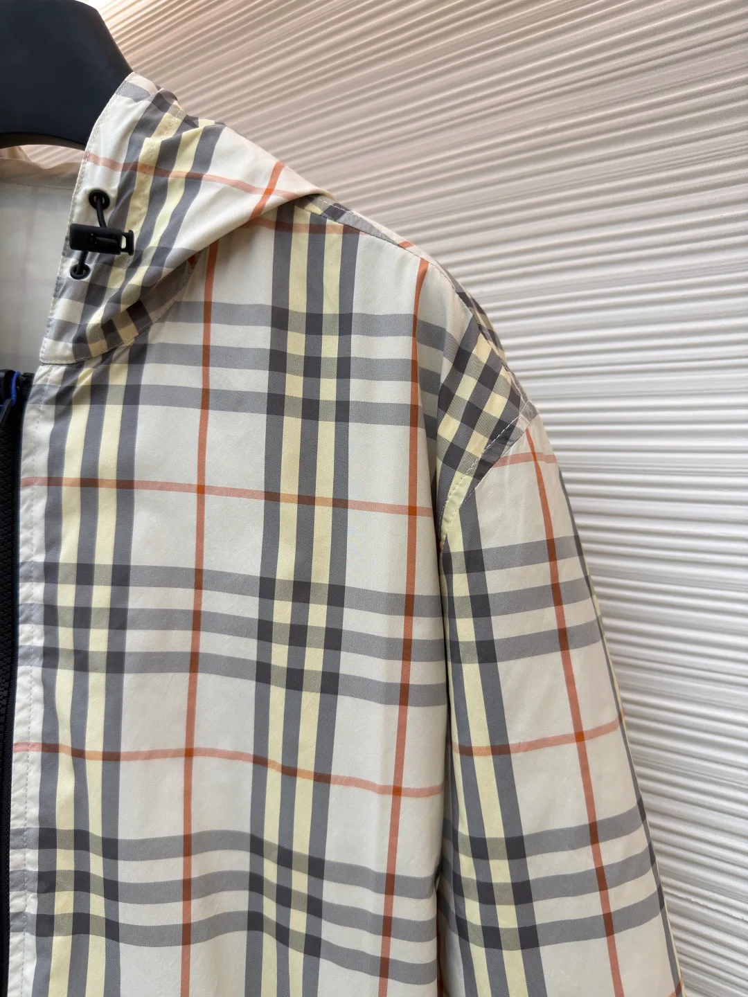 Men's Jackets And Down Jackets BURBERRY 18153626