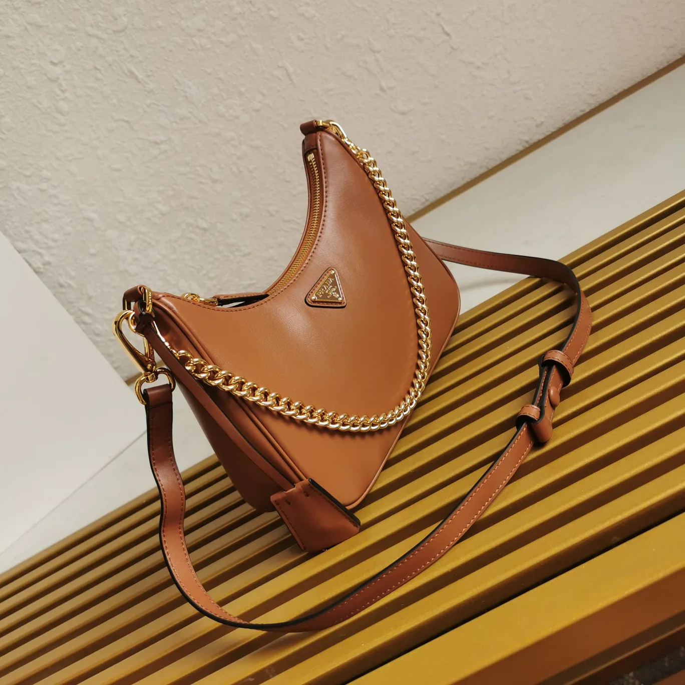 Women's Classic Handbags PRADA 18323092