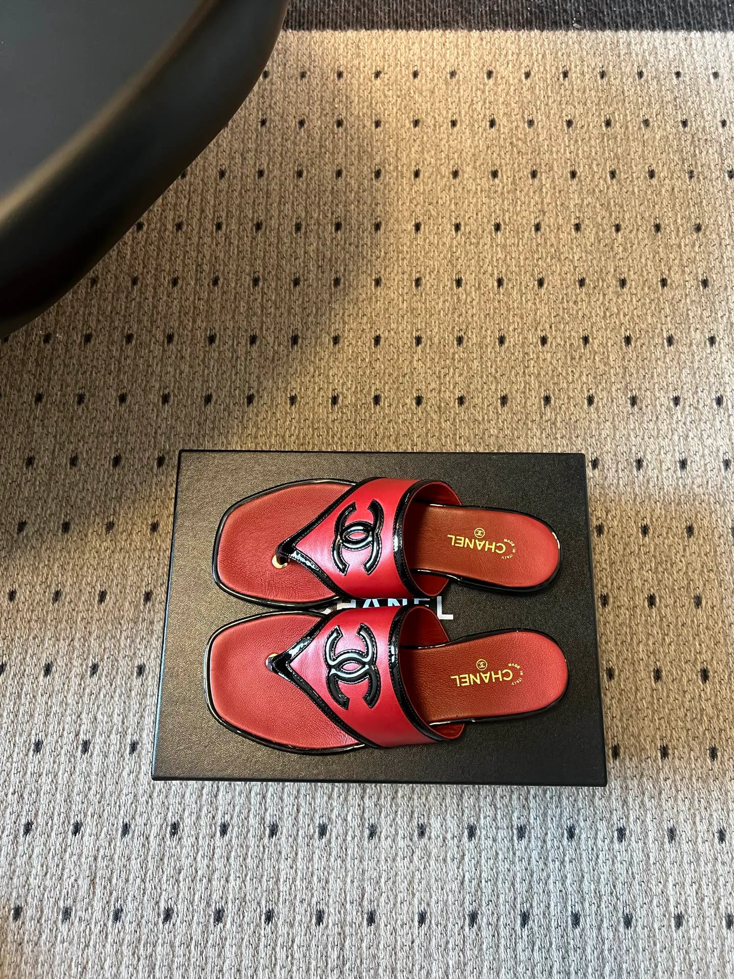 Women's Flip-Flops CHANEL 17844580