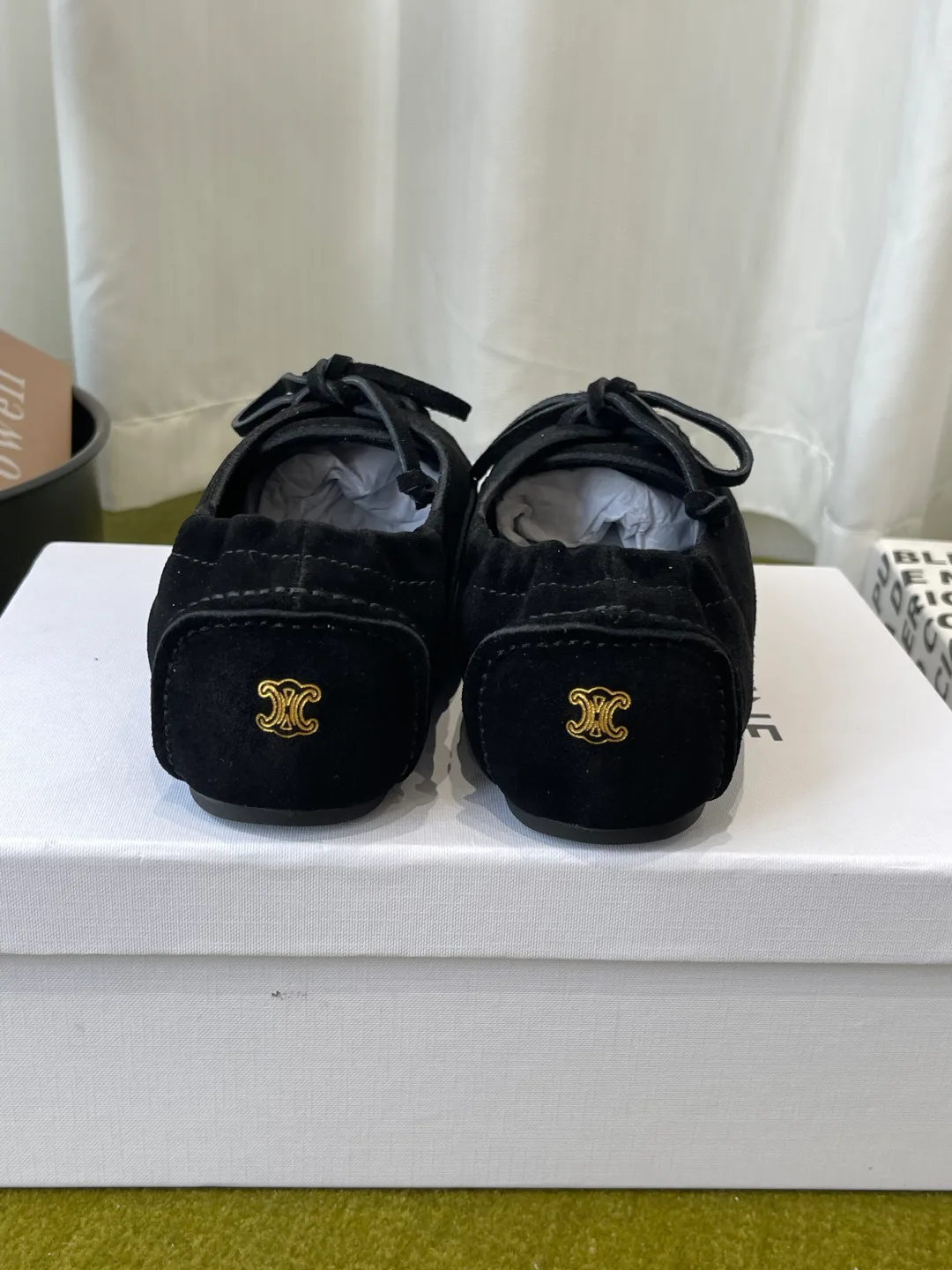 Women's Loafers And Moccasins CELINE 17701361