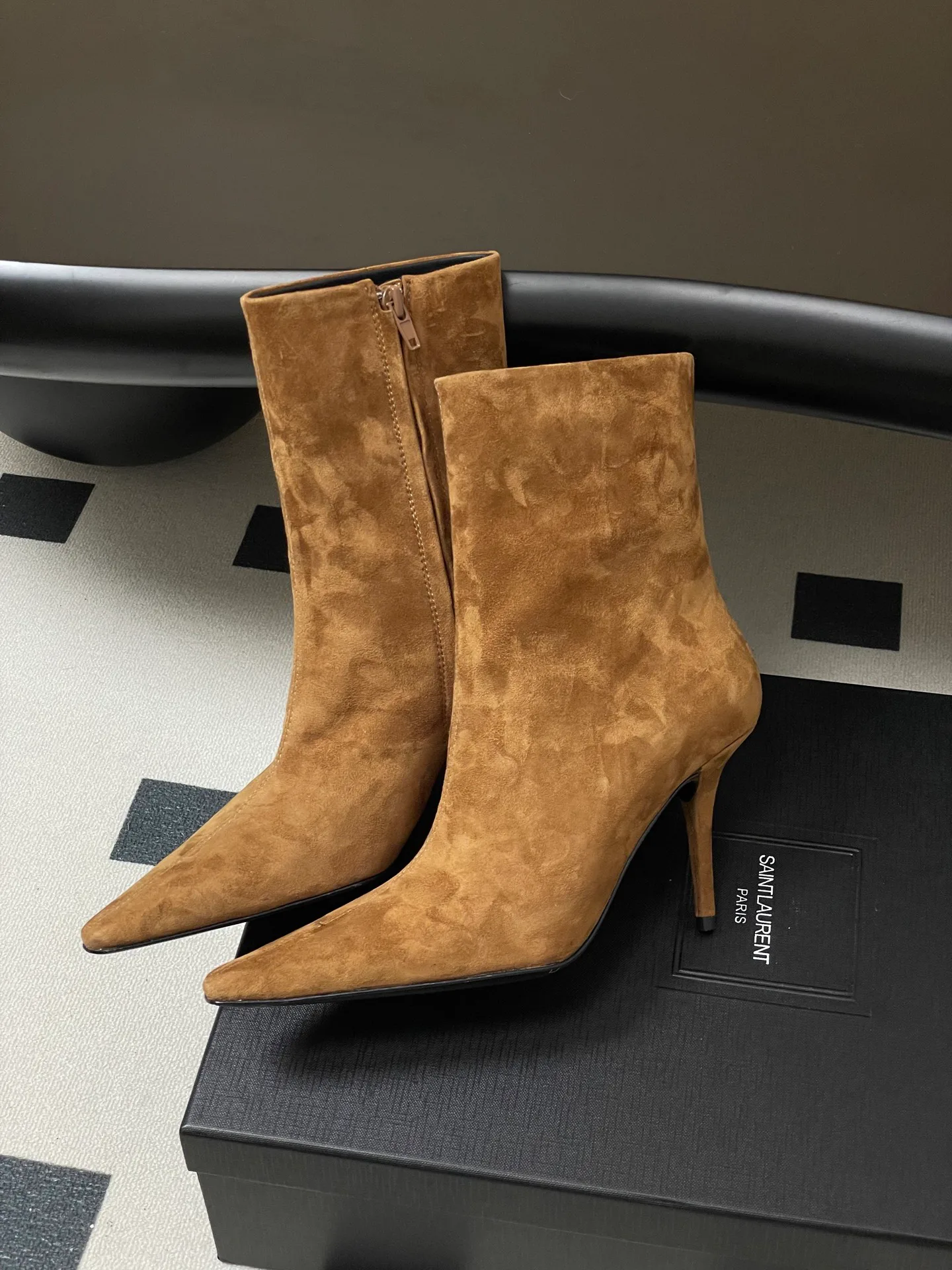 Women's Booties SAINT LAURENT 18461766