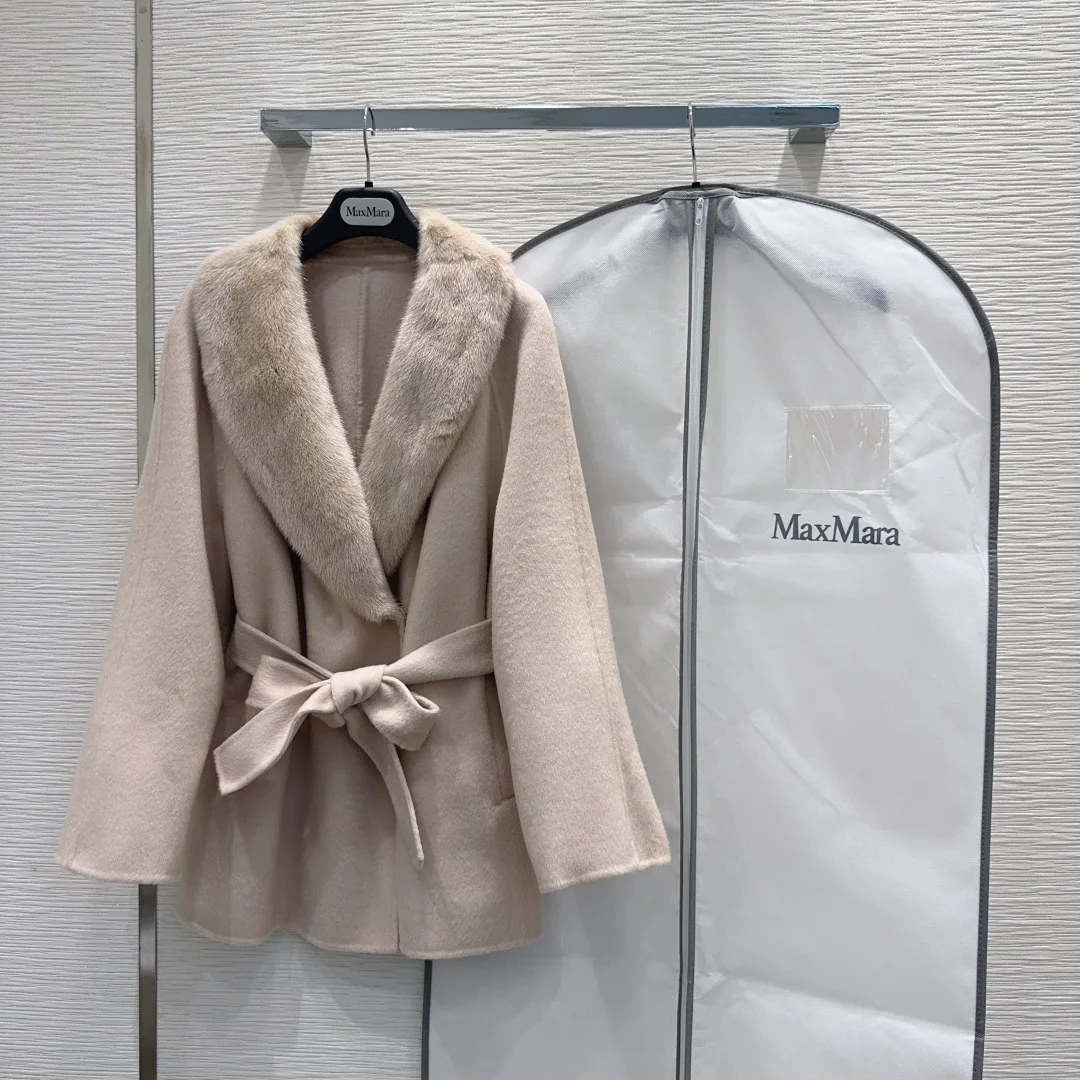 Women's Coats MAX MARA 18172461
