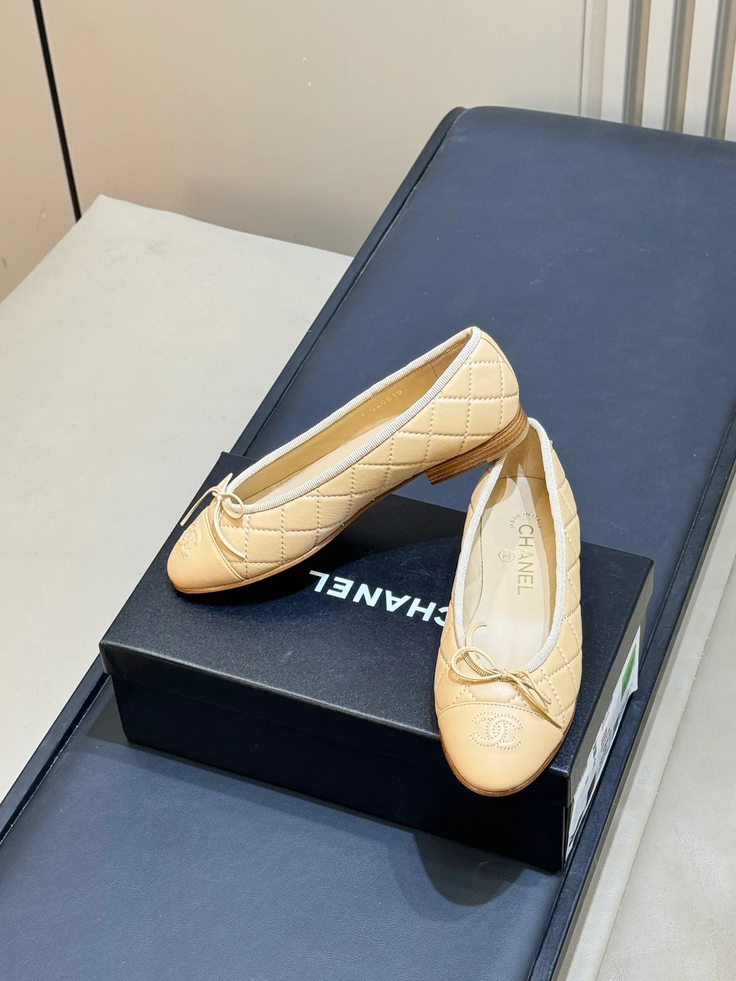 Women's Ballet Flats CHANEL 17498849