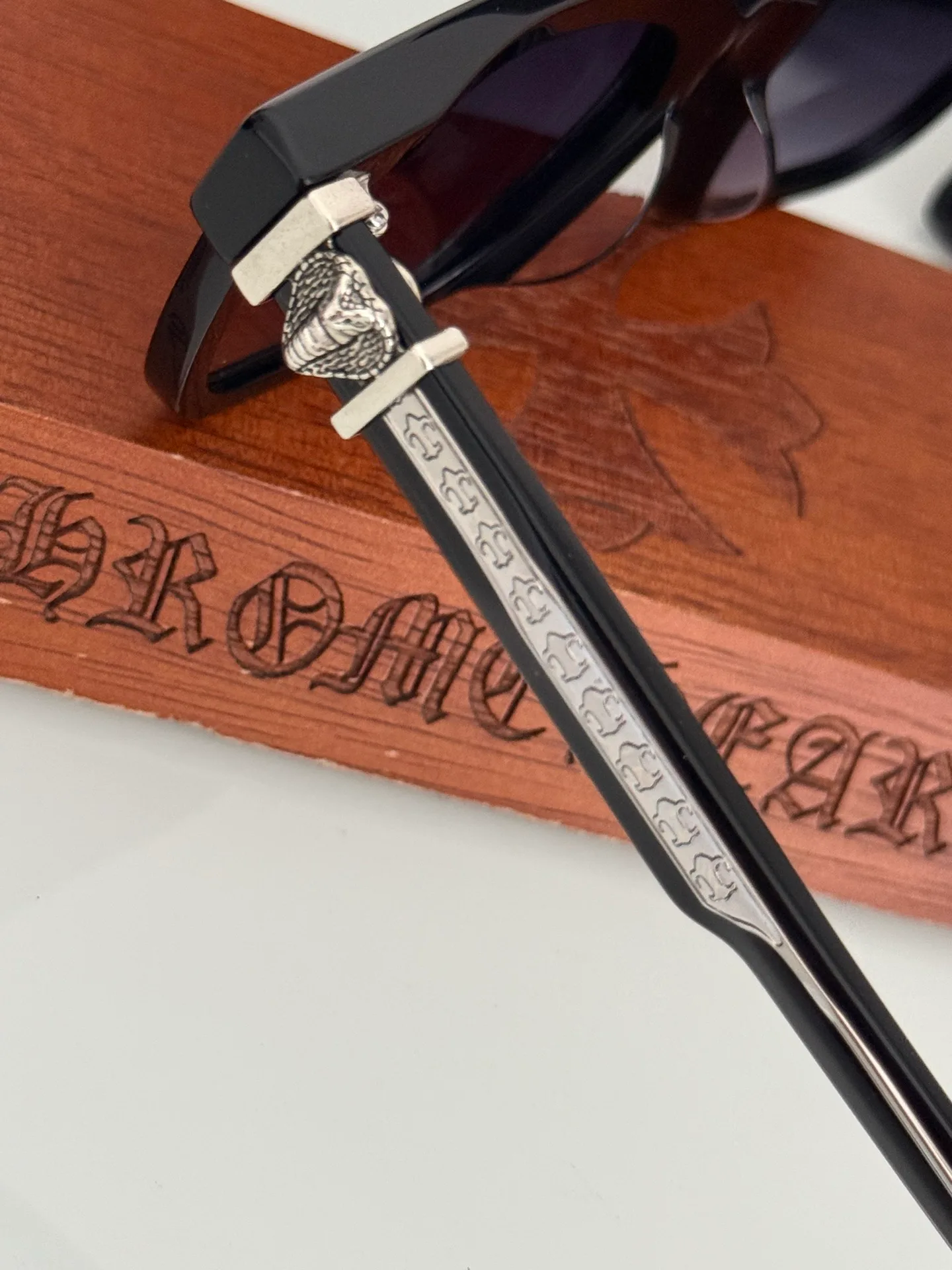 Glasses CHROME HEARTS 17581131