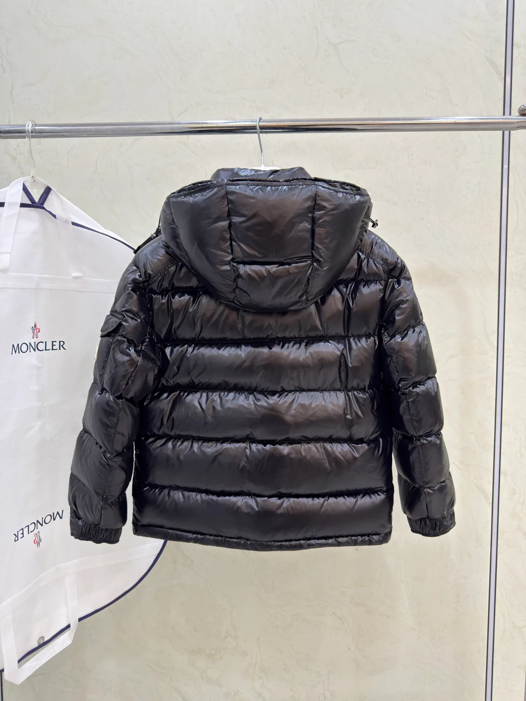 Men's Jackets And Down Jackets MONCLER 18383101