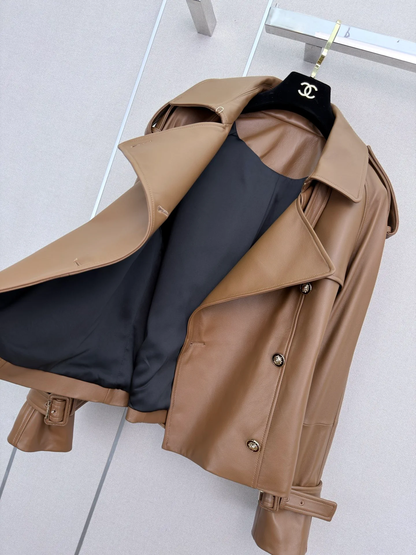 Women's Leather Jackets And Sheepskin Coats CHANEL 18174809