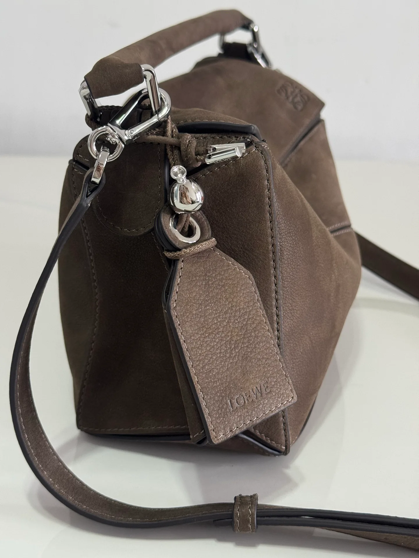 Women's Classic Handbags LOEWE 18434819