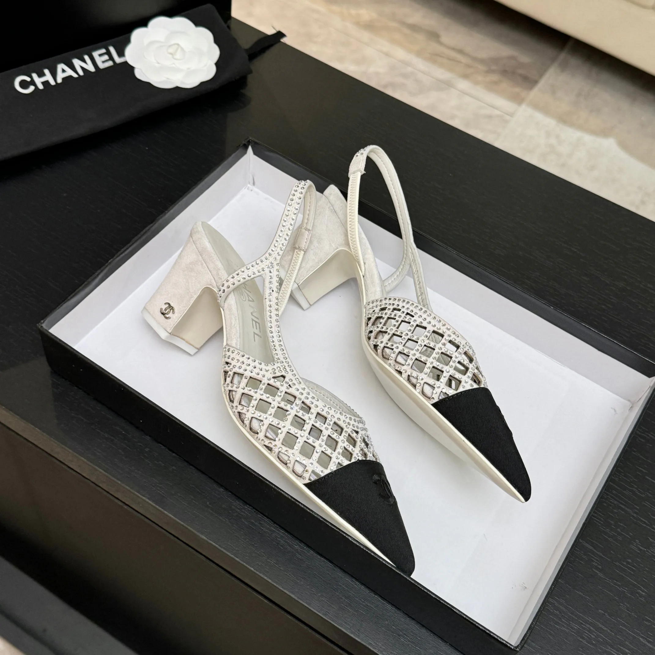 Women's Heels CHANEL 17448391