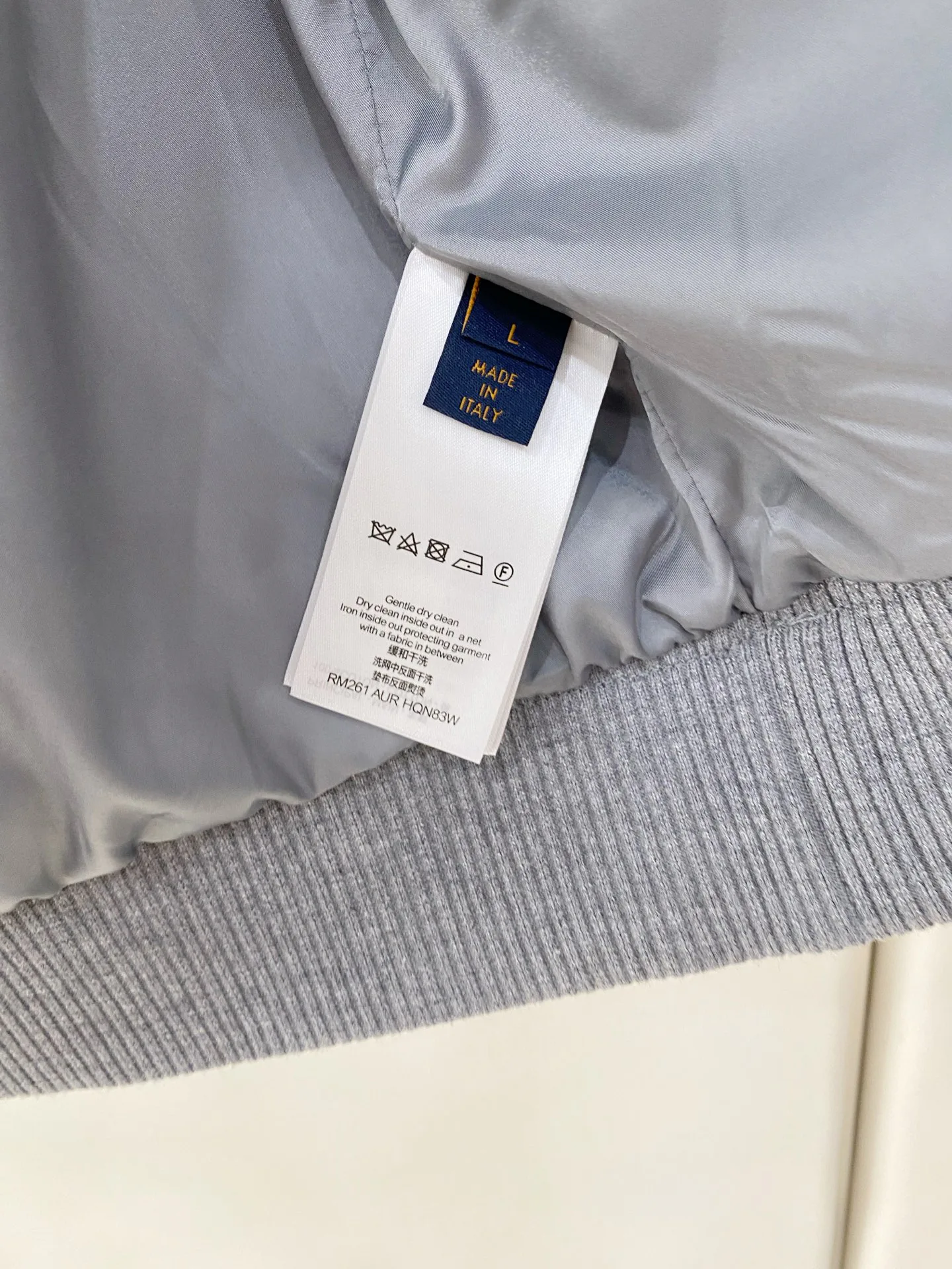 Men's Jackets And Down Jackets LOUIS VUITTON 18368827