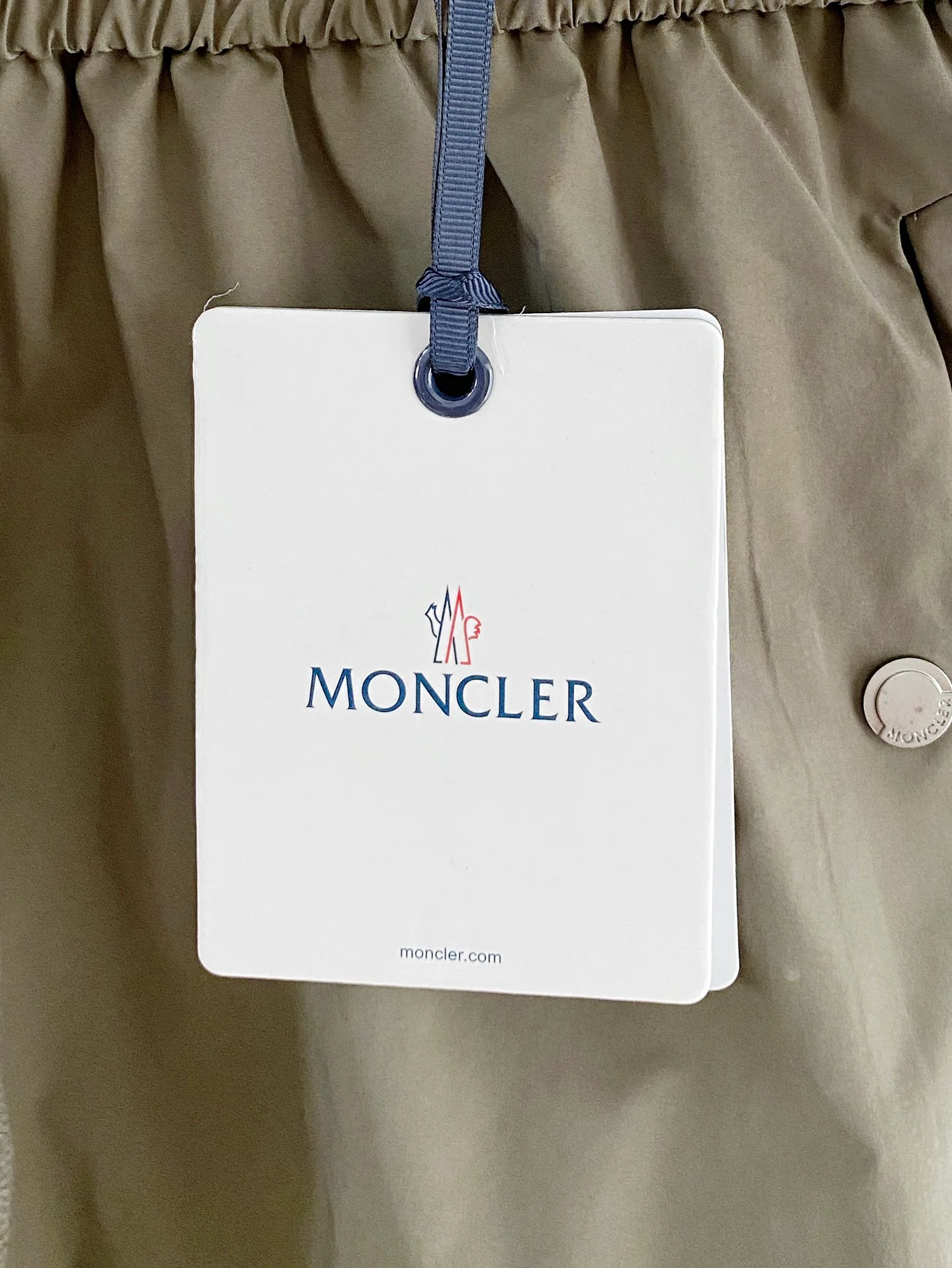 Men's Shorts MONCLER 17837383