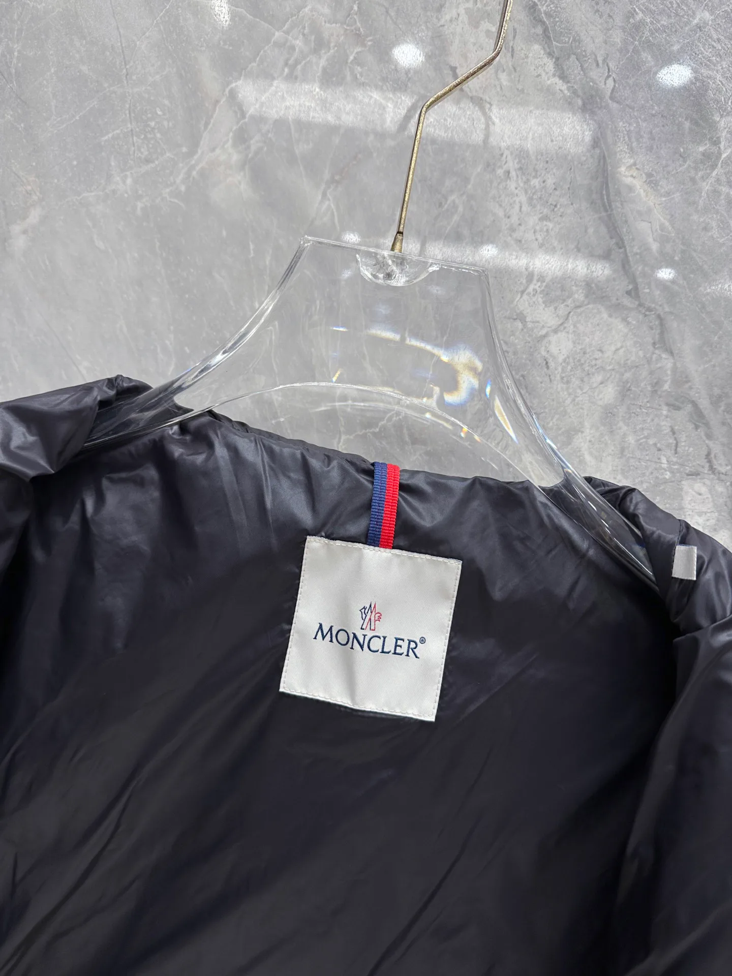 Куртки И Пуховики Мужские Moncler 18596298