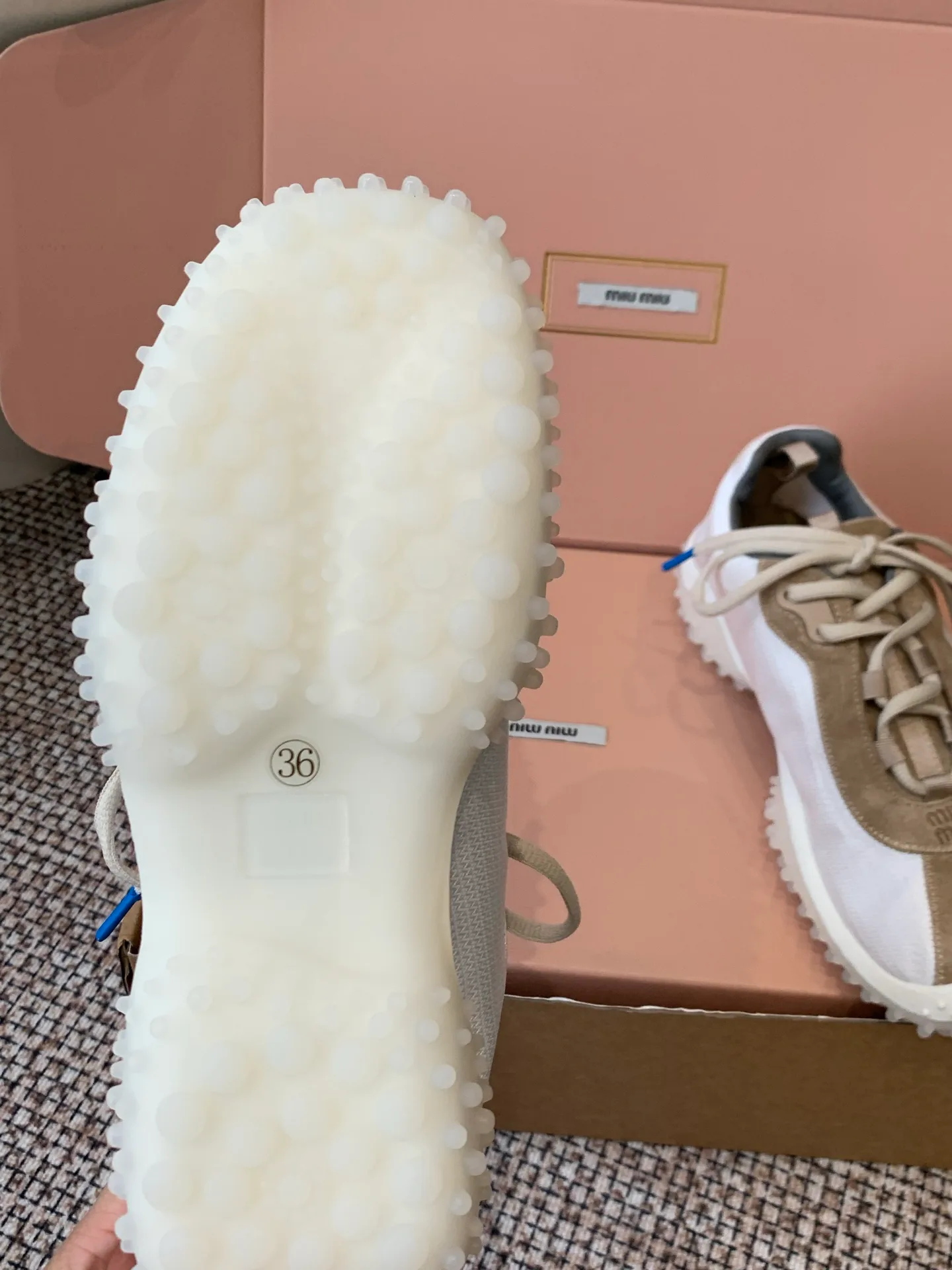 Women's Sneakers MIU MIU 18170820