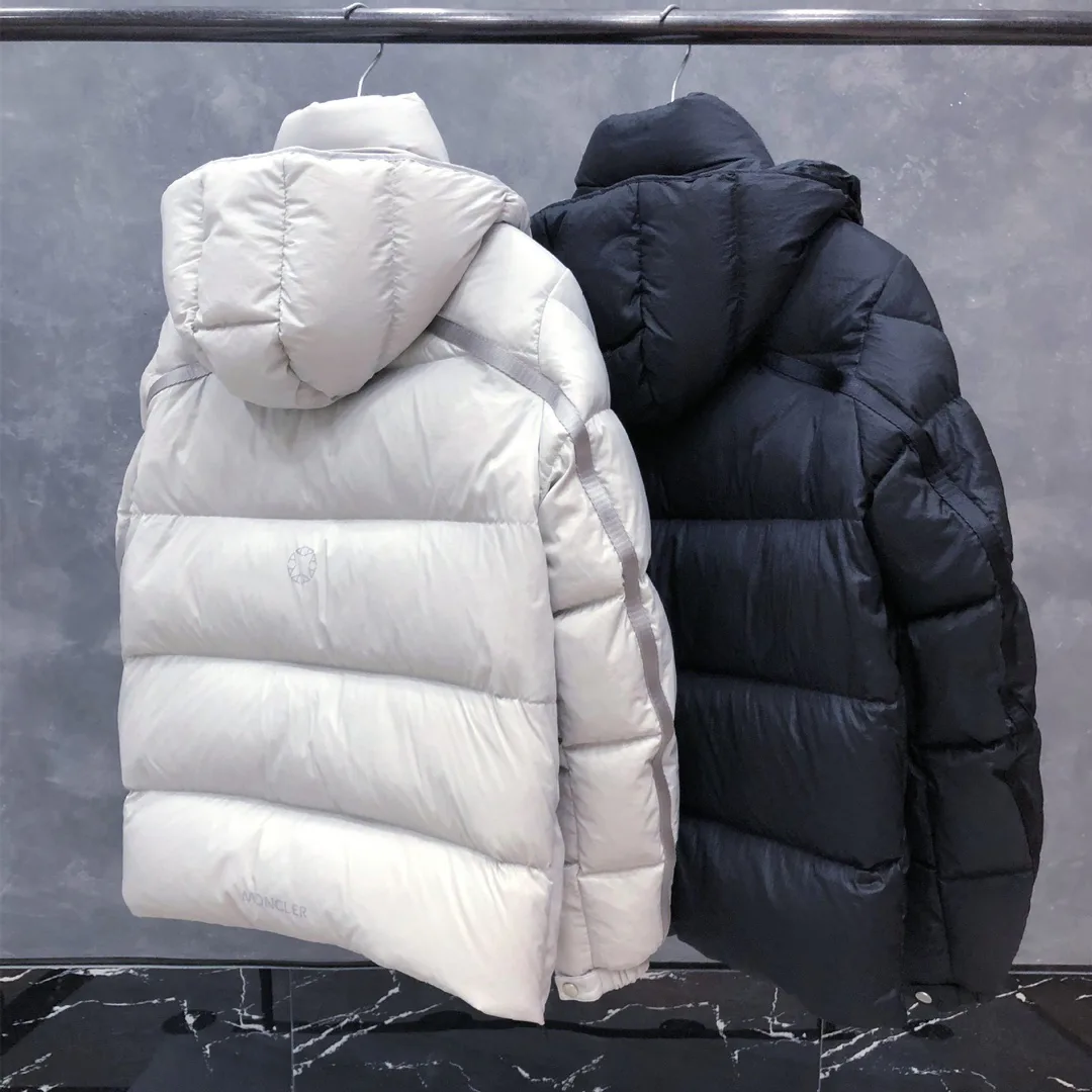 Куртки И Пуховики Женские Moncler 18606697