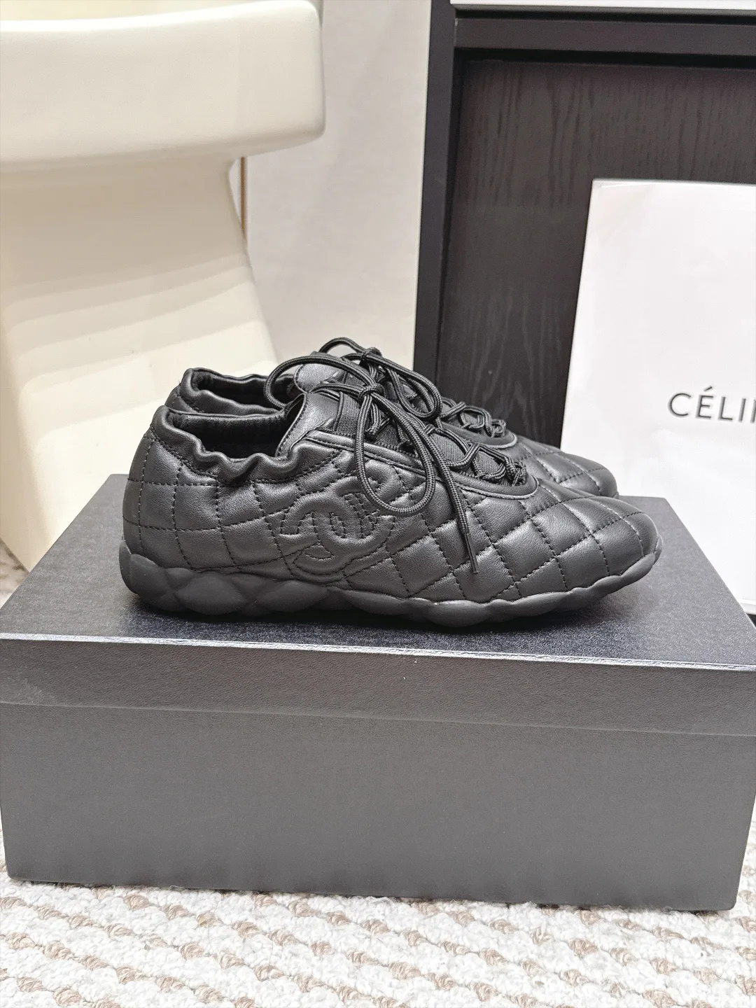 Women's Sneakers CHANEL 17797508