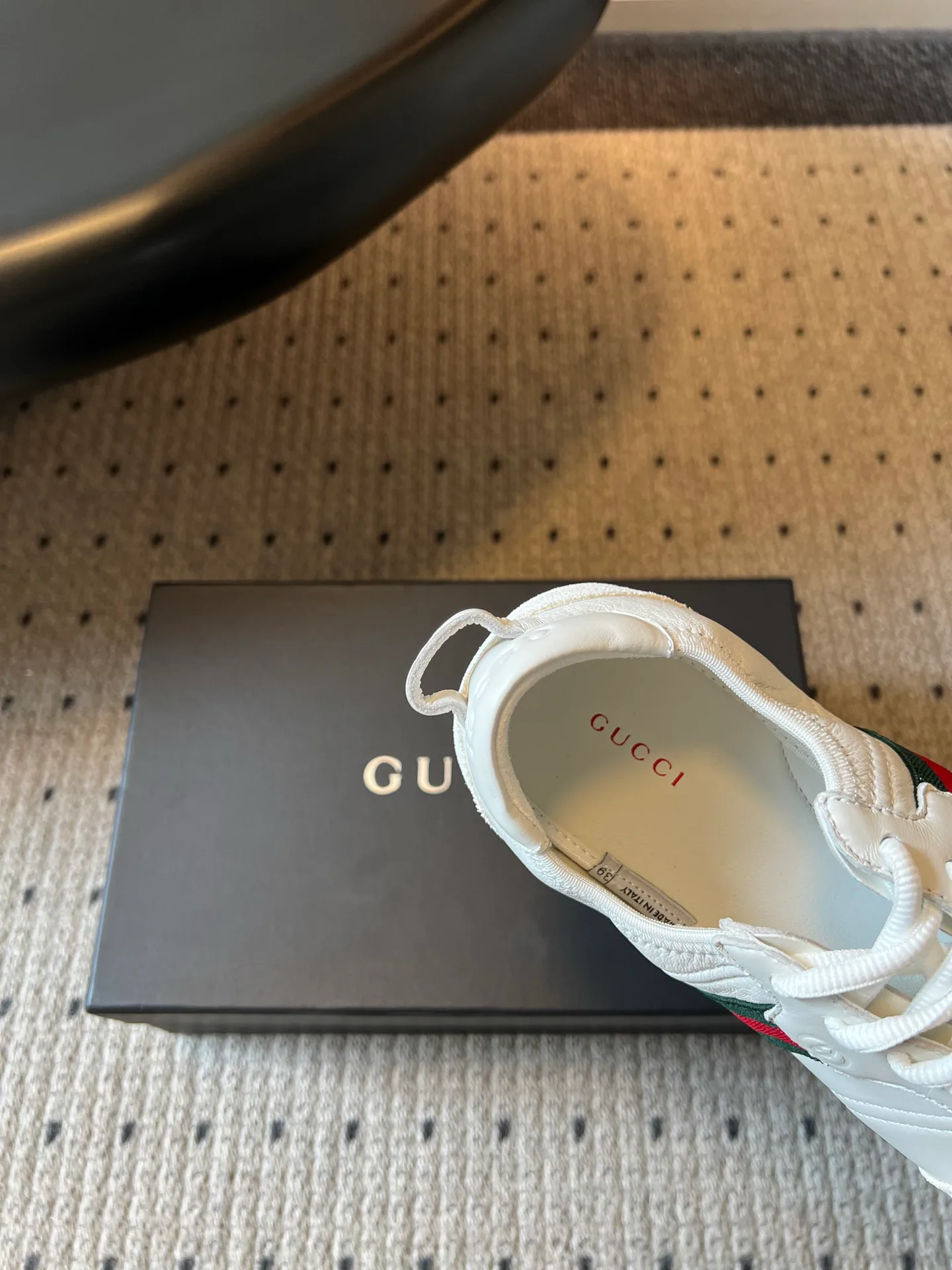 Women's Sneakers GUCCI 17614655