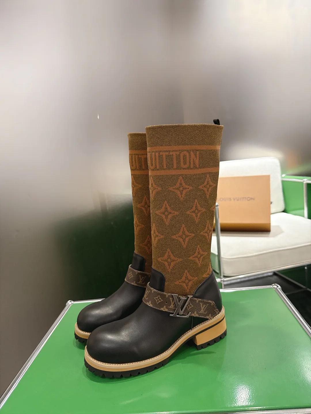 Women's Boots LOUIS VUITTON 18011661