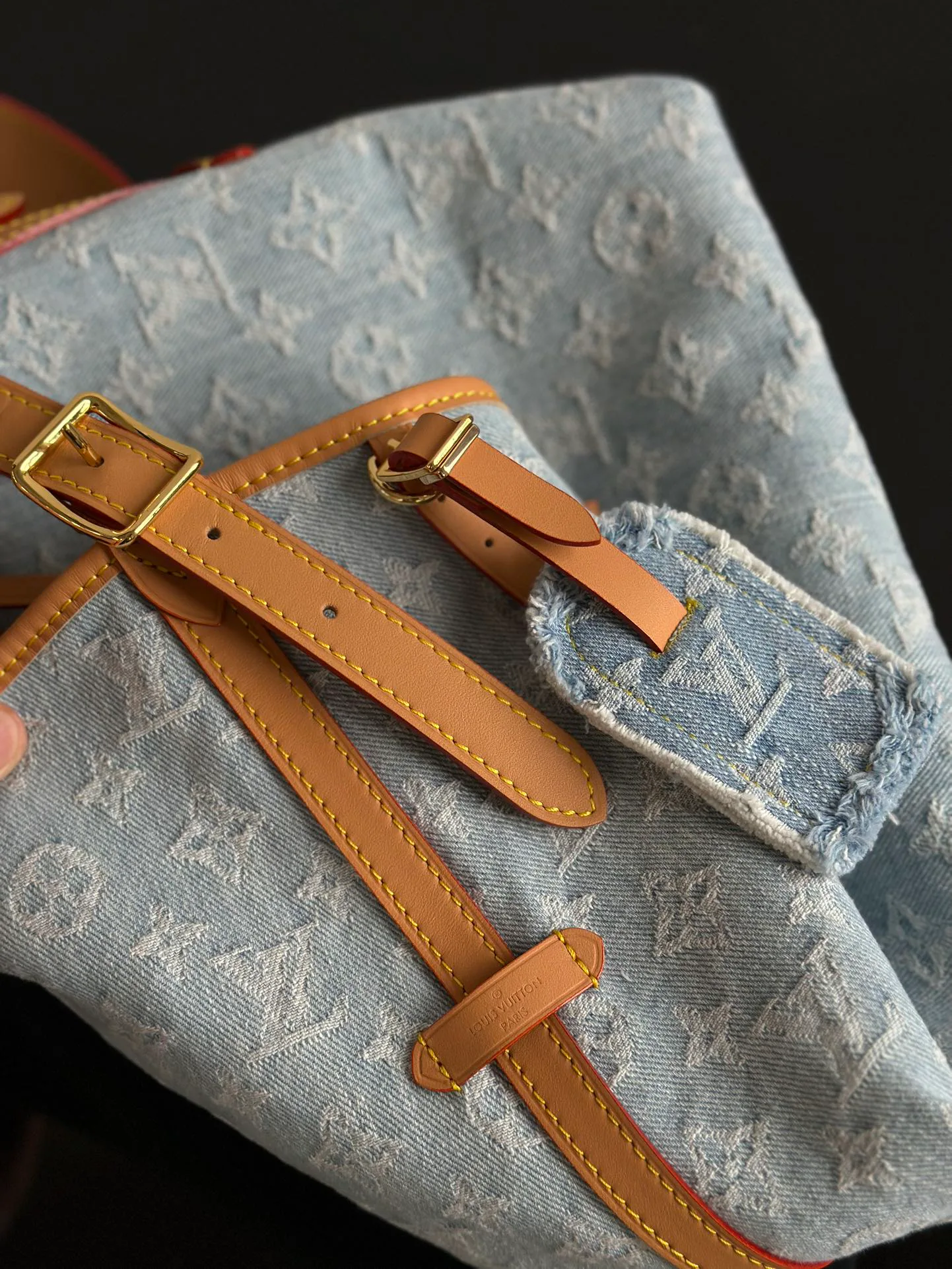Women's Classic Handbags LOUIS VUITTON 18376467
