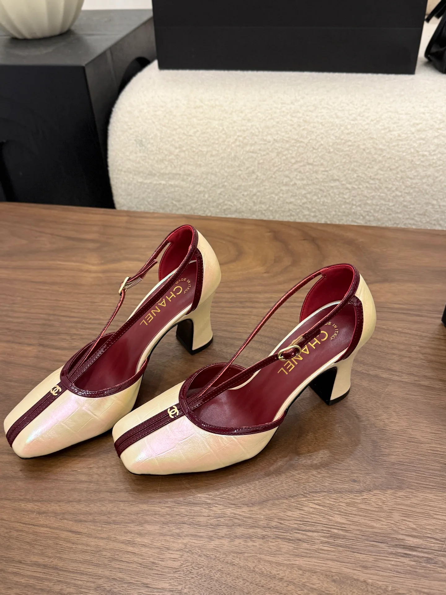 Women's Heels CHANEL 19583416