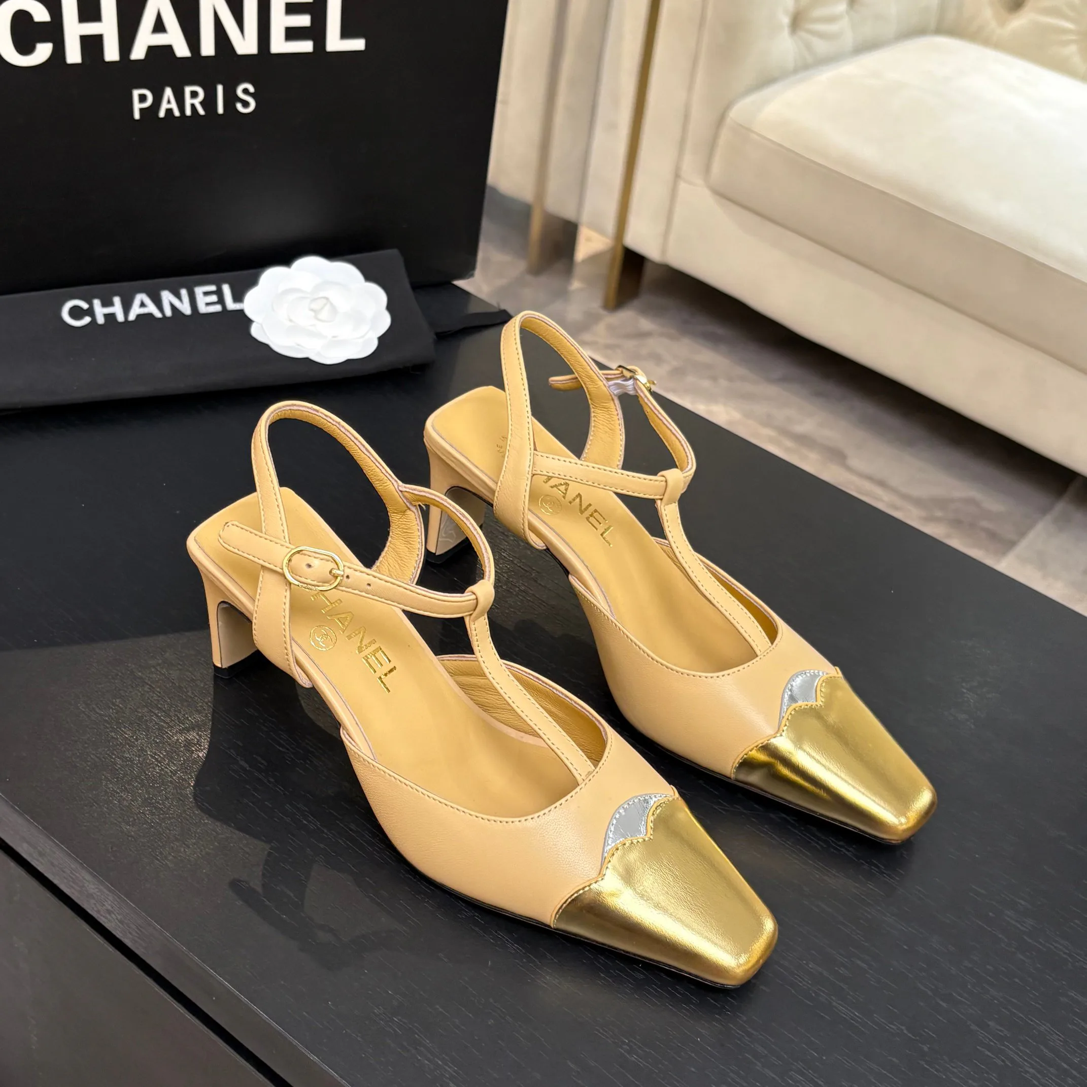 Women's Heels CHANEL 17448383