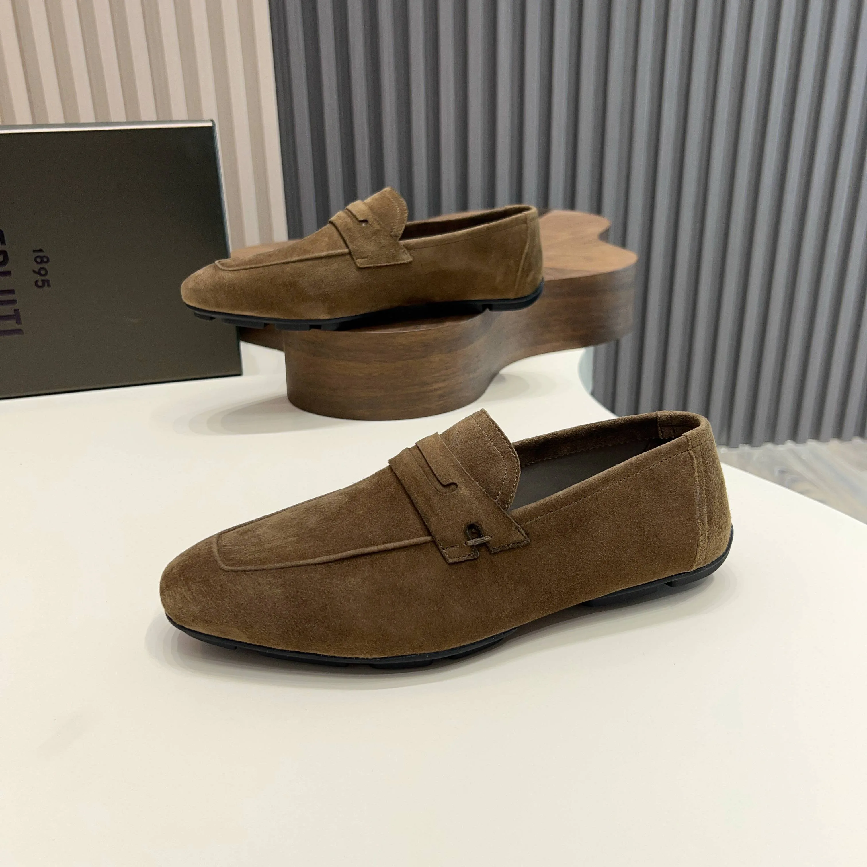 Men's Loafers And Dress Shoes BERLUTI 17715966