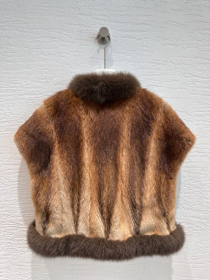 Women's Fur Coats FENDI 18321089