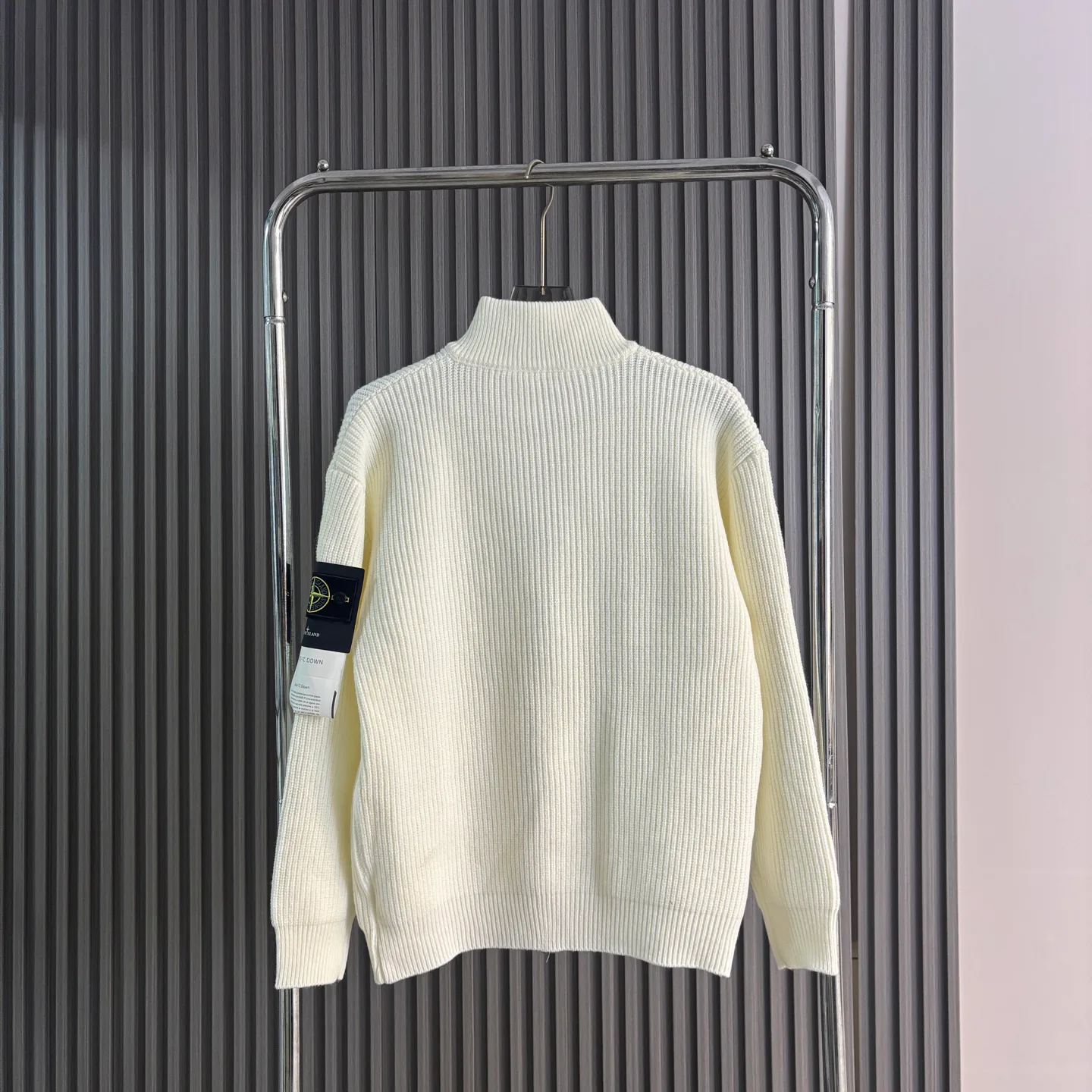 Men's Jumpers And Sweaters STONE ISLAND 18033033