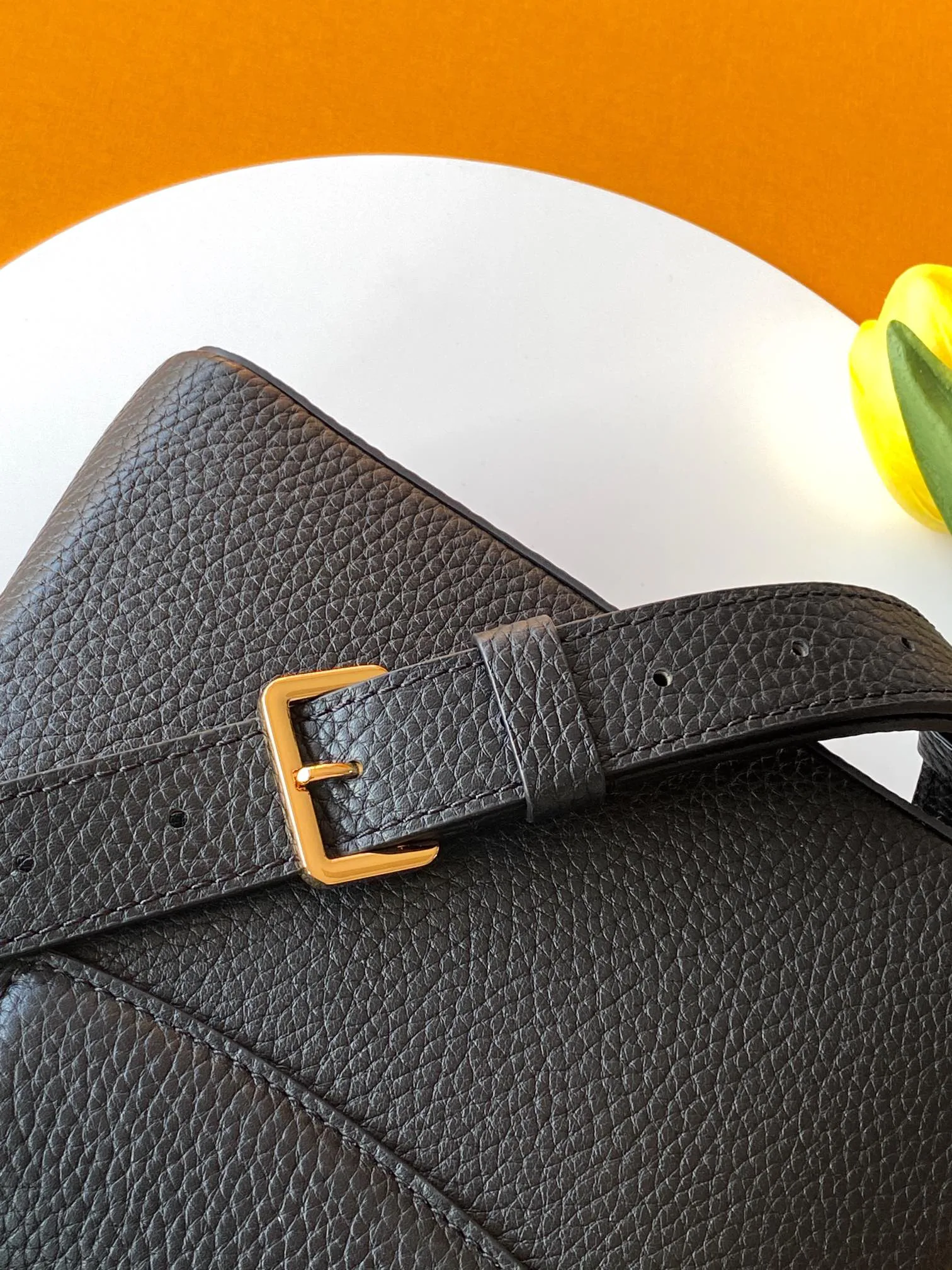 Women's Classic Handbags LOUIS VUITTON 18521014