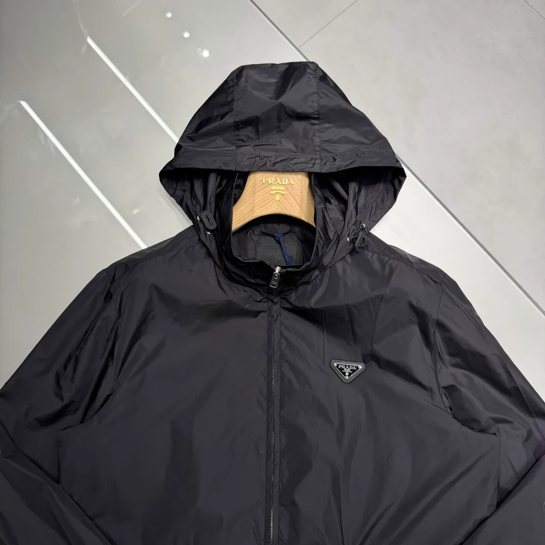 Men's Jackets And Down Jackets PRADA 18019914