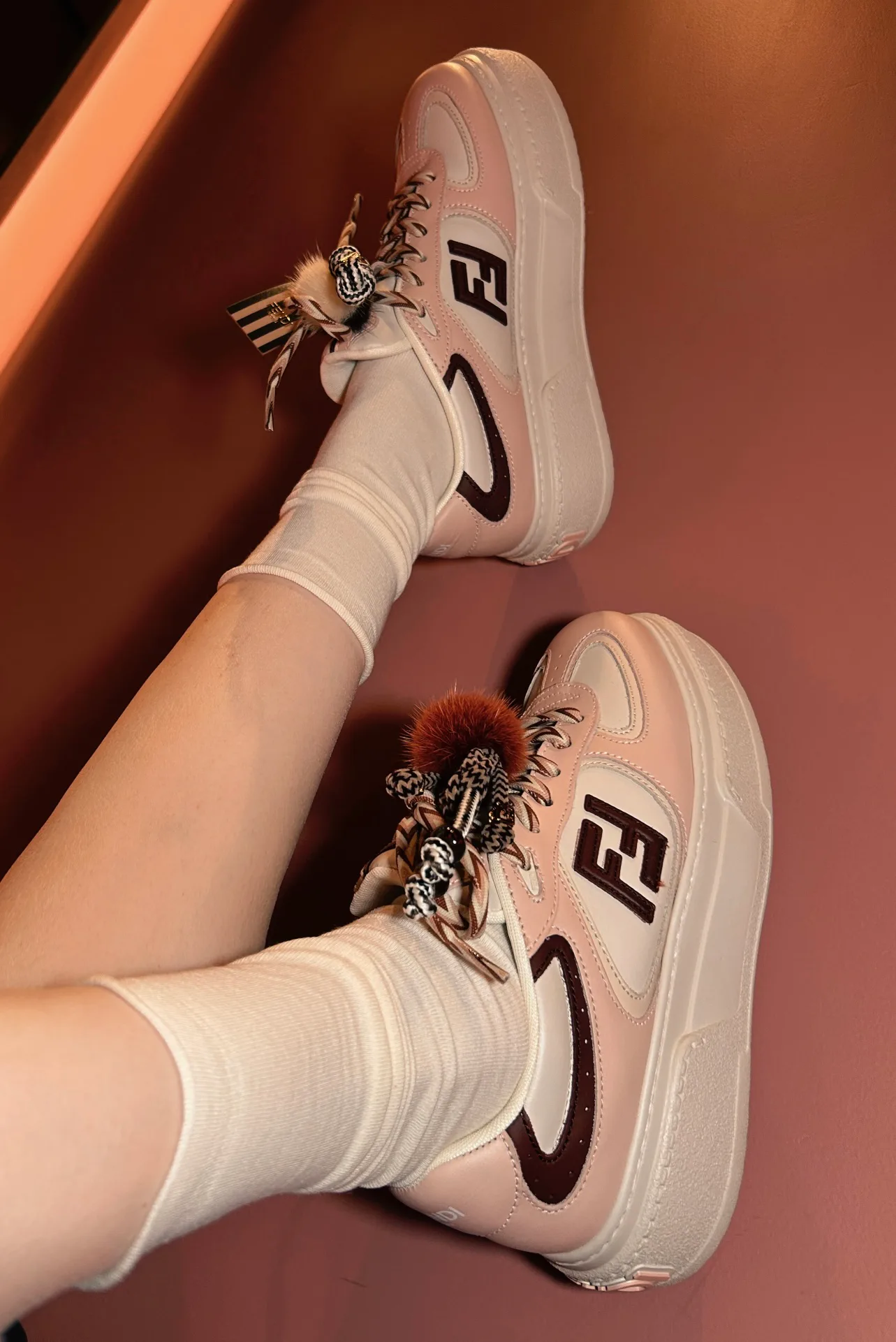 Women's Sneakers FENDI 18080496