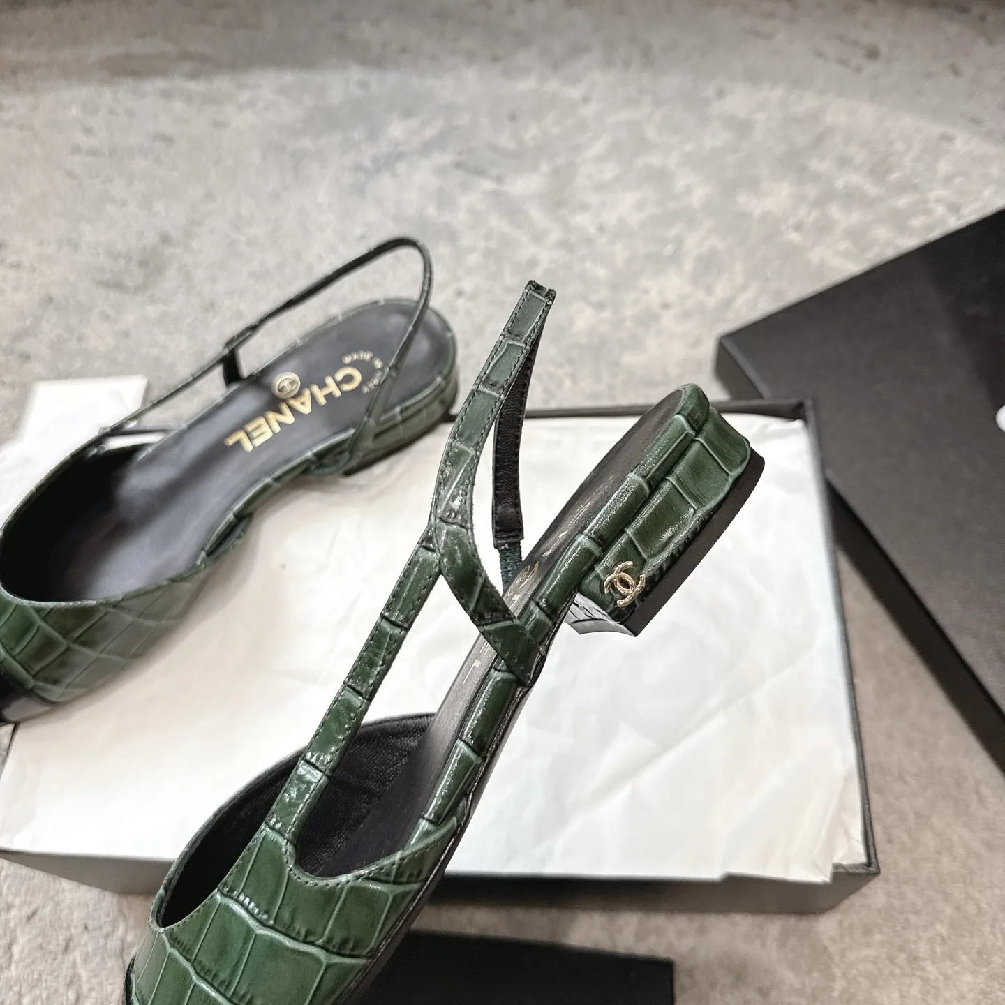 Women's Open-Toe Sandals CHANEL 17572187
