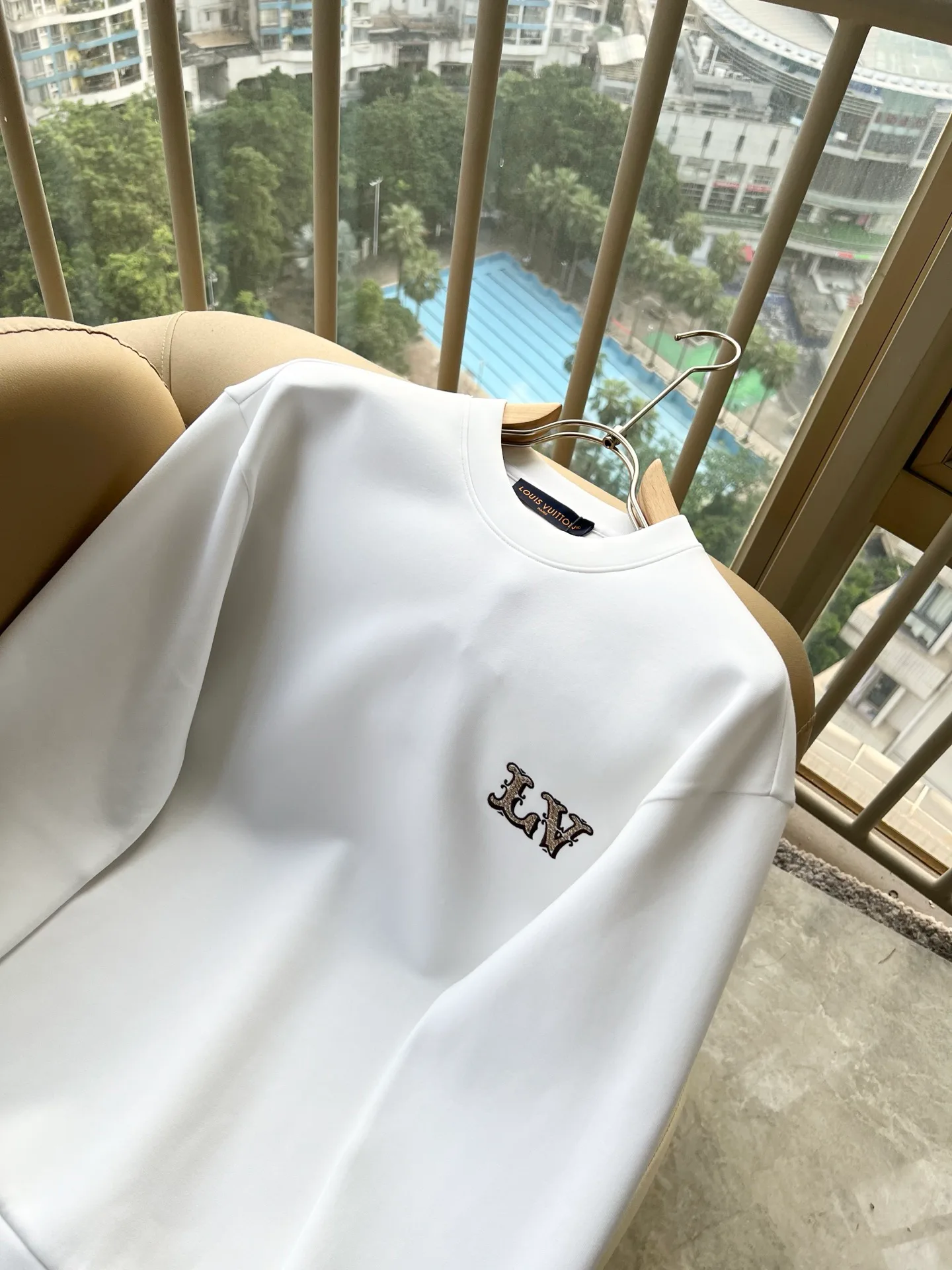 Men's Sweatshirts And Hoodies LOUIS VUITTON 18495737