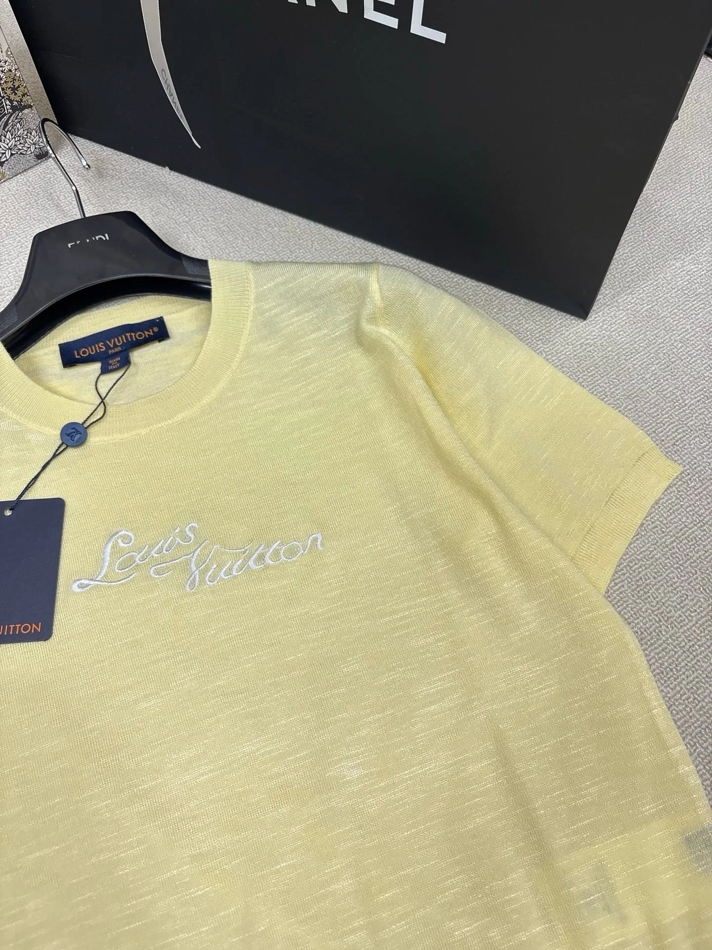 Women's T-Shirts LOUIS VUITTON 17387634
