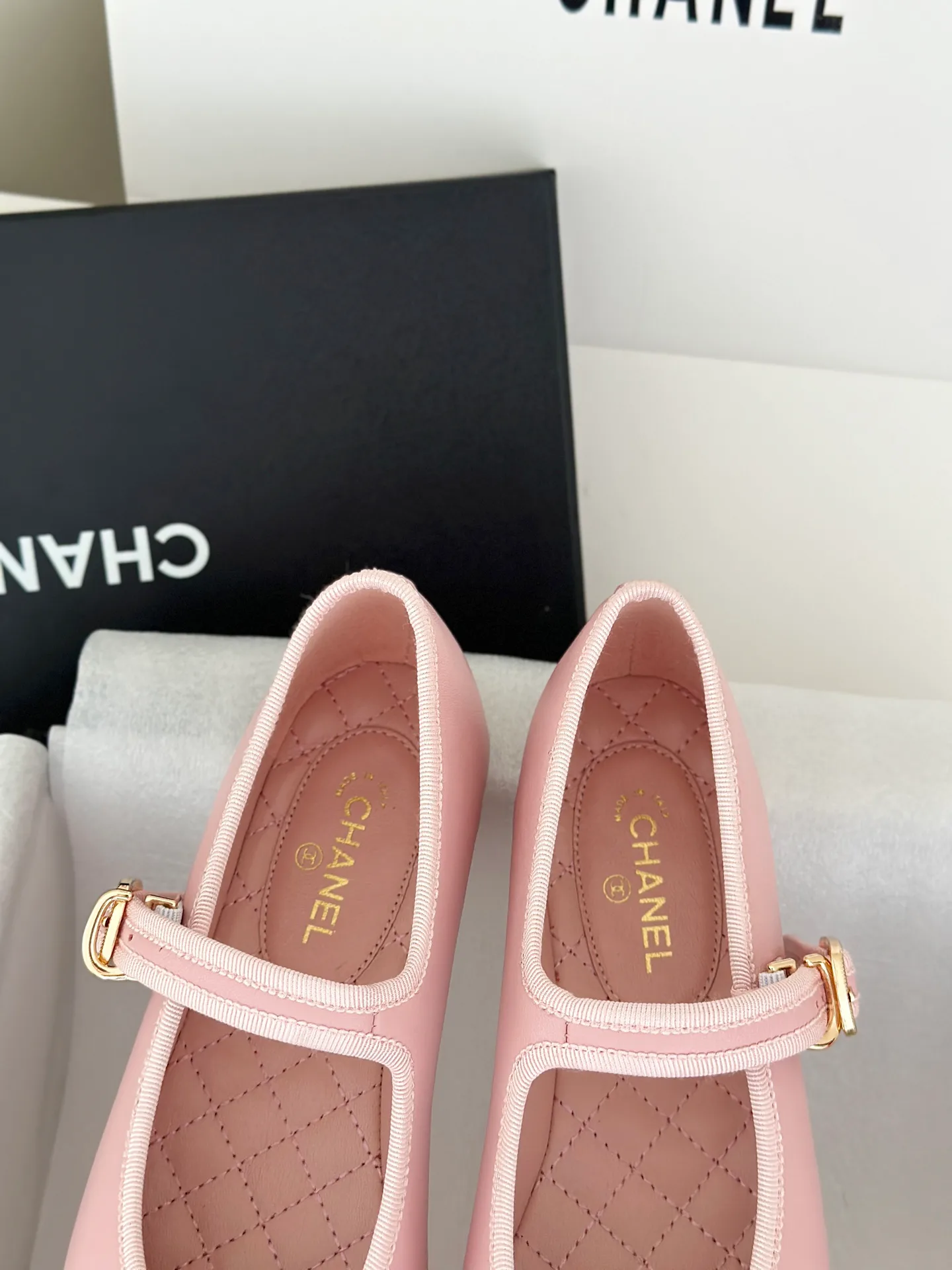 Women's Heels CHANEL 17864888